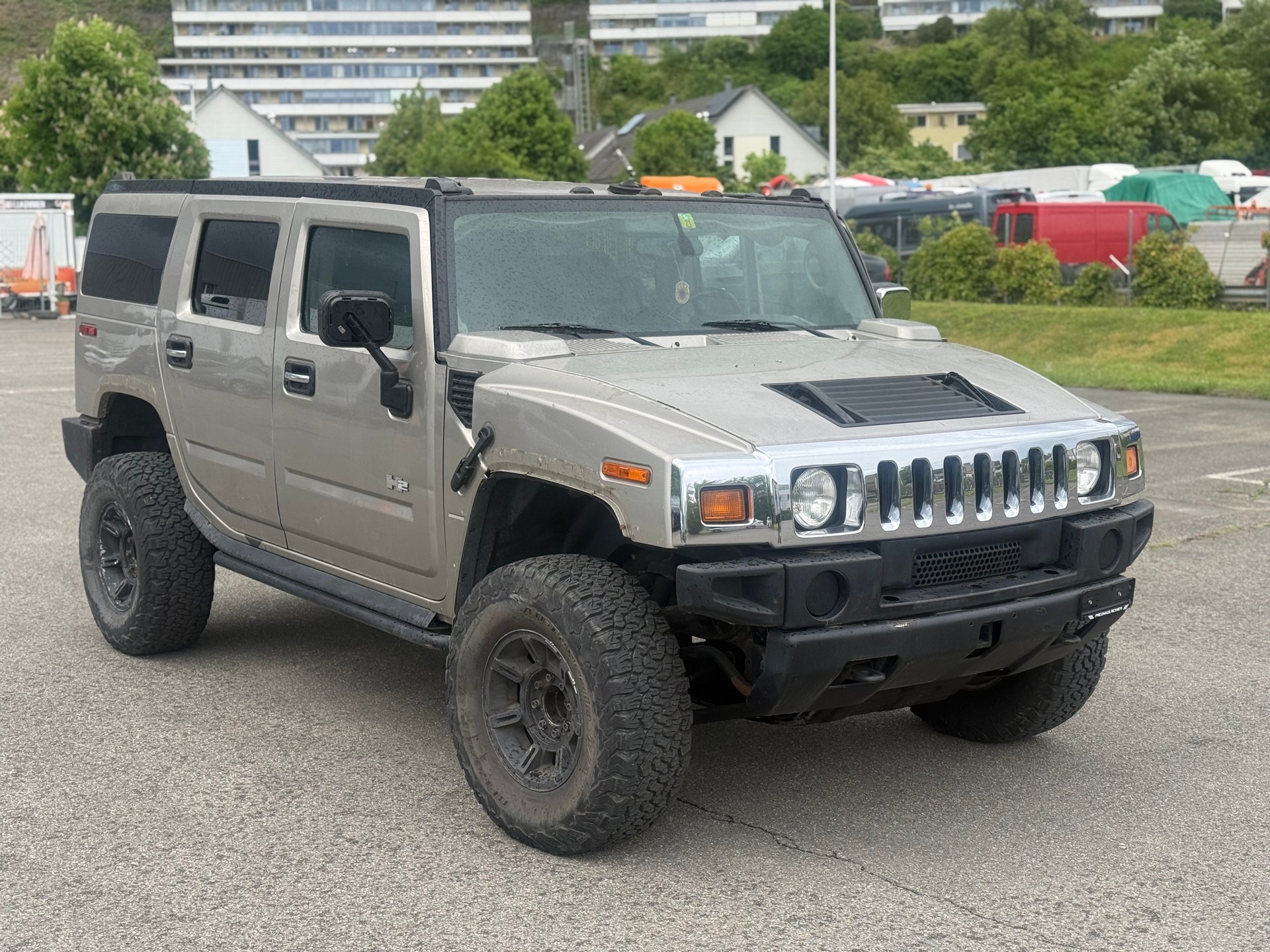HUMMER H2-image-0