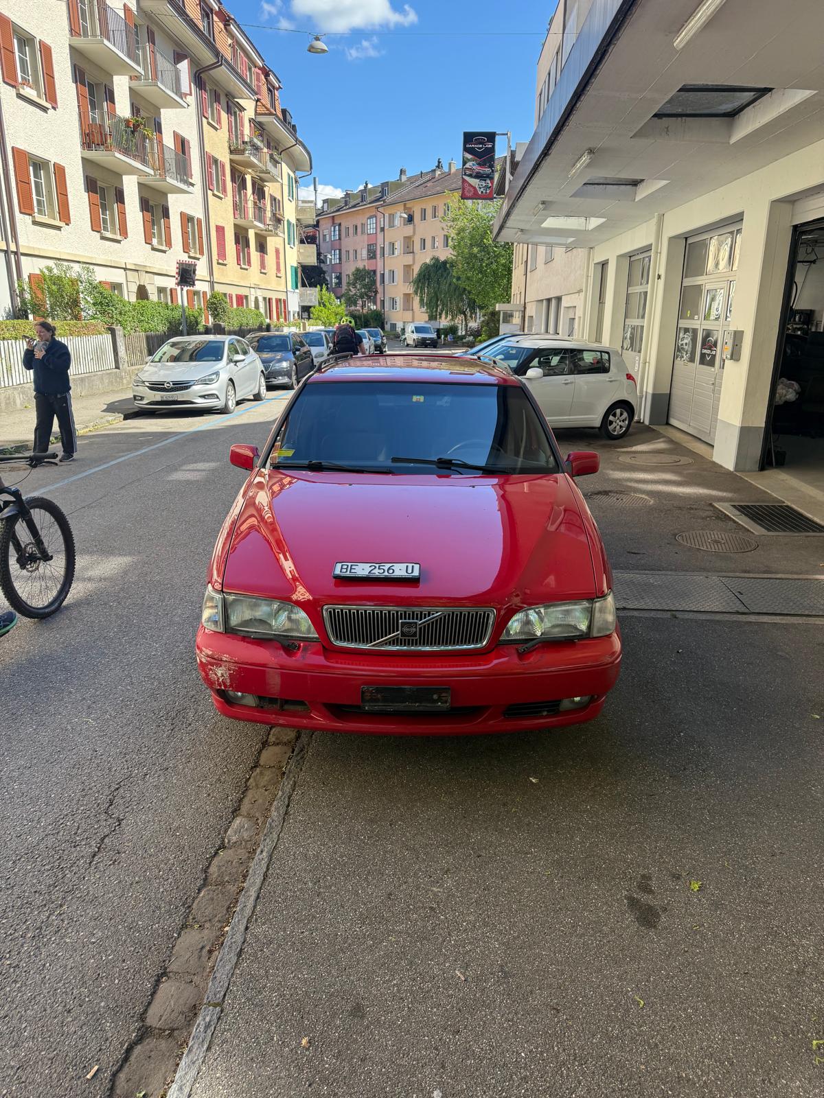 VOLVO V70 2.5 LPT AWD