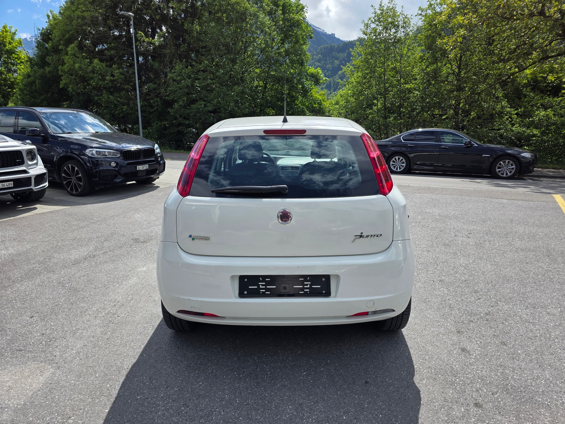 FIAT Punto 1.4 NaturalPower Dynamic / Frisch ab MFK-showroom-element-3