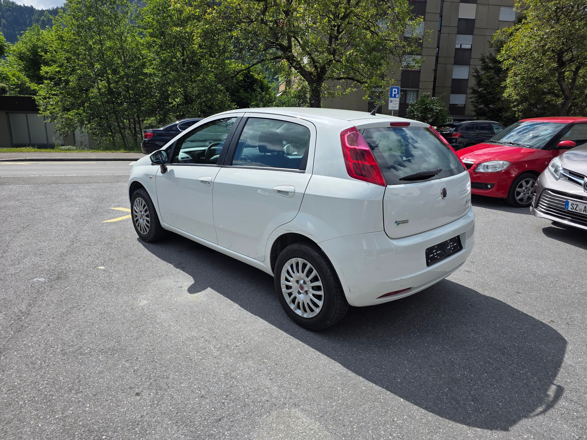 FIAT Punto 1.4 NaturalPower Dynamic / Frisch ab MFK-showroom-element-2