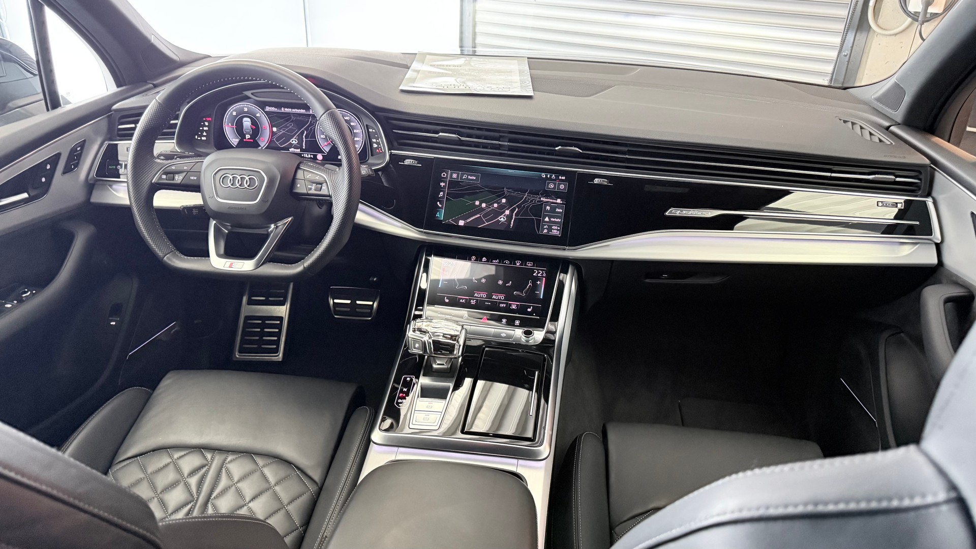 AUDI Q7 3.0 50 TDI S Line quattro T-Tronic-image-4