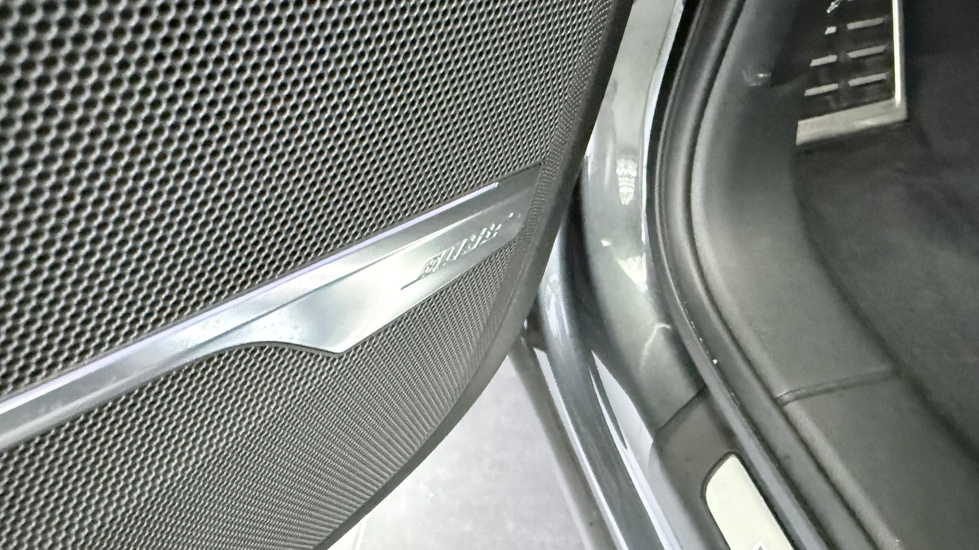AUDI Q7 3.0 50 TDI S Line quattro T-Tronic-image-13