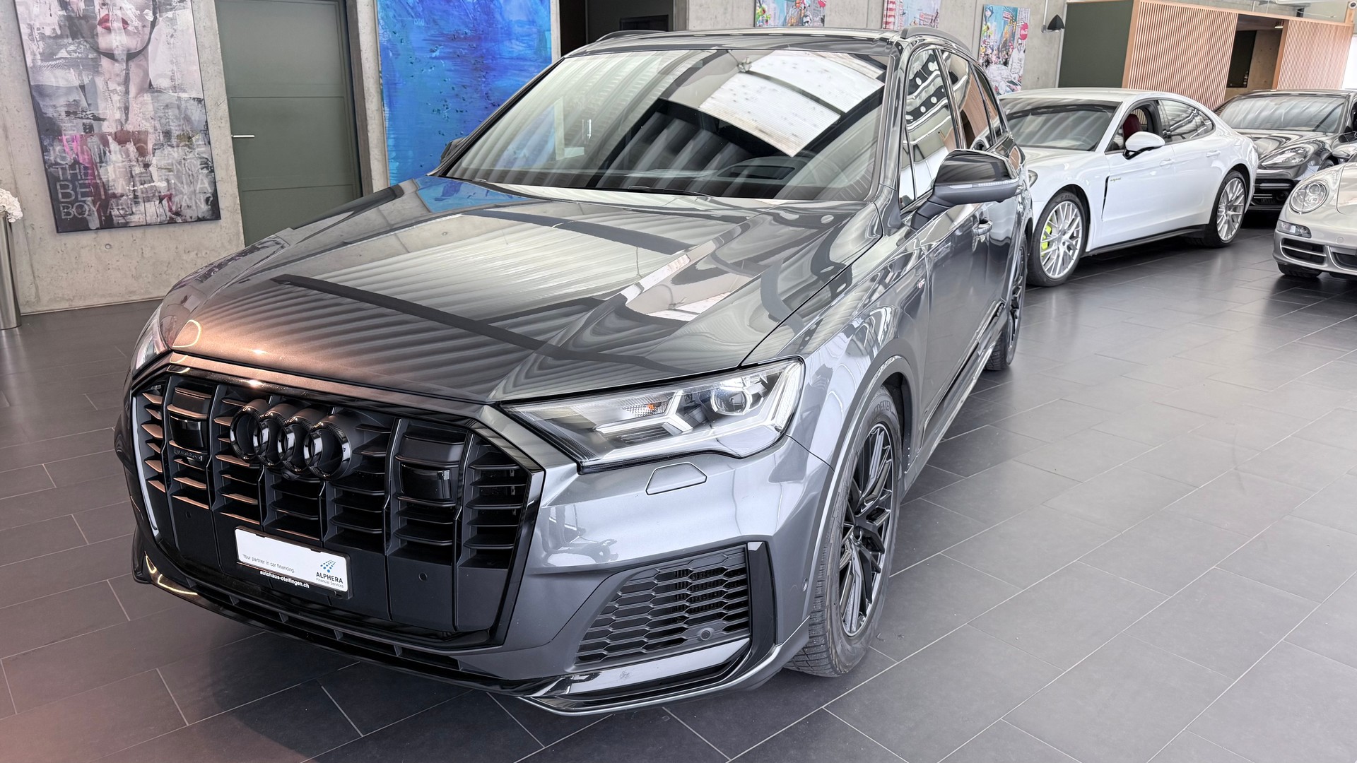 AUDI Q7 3.0 50 TDI S Line quattro T-Tronic-image-21
