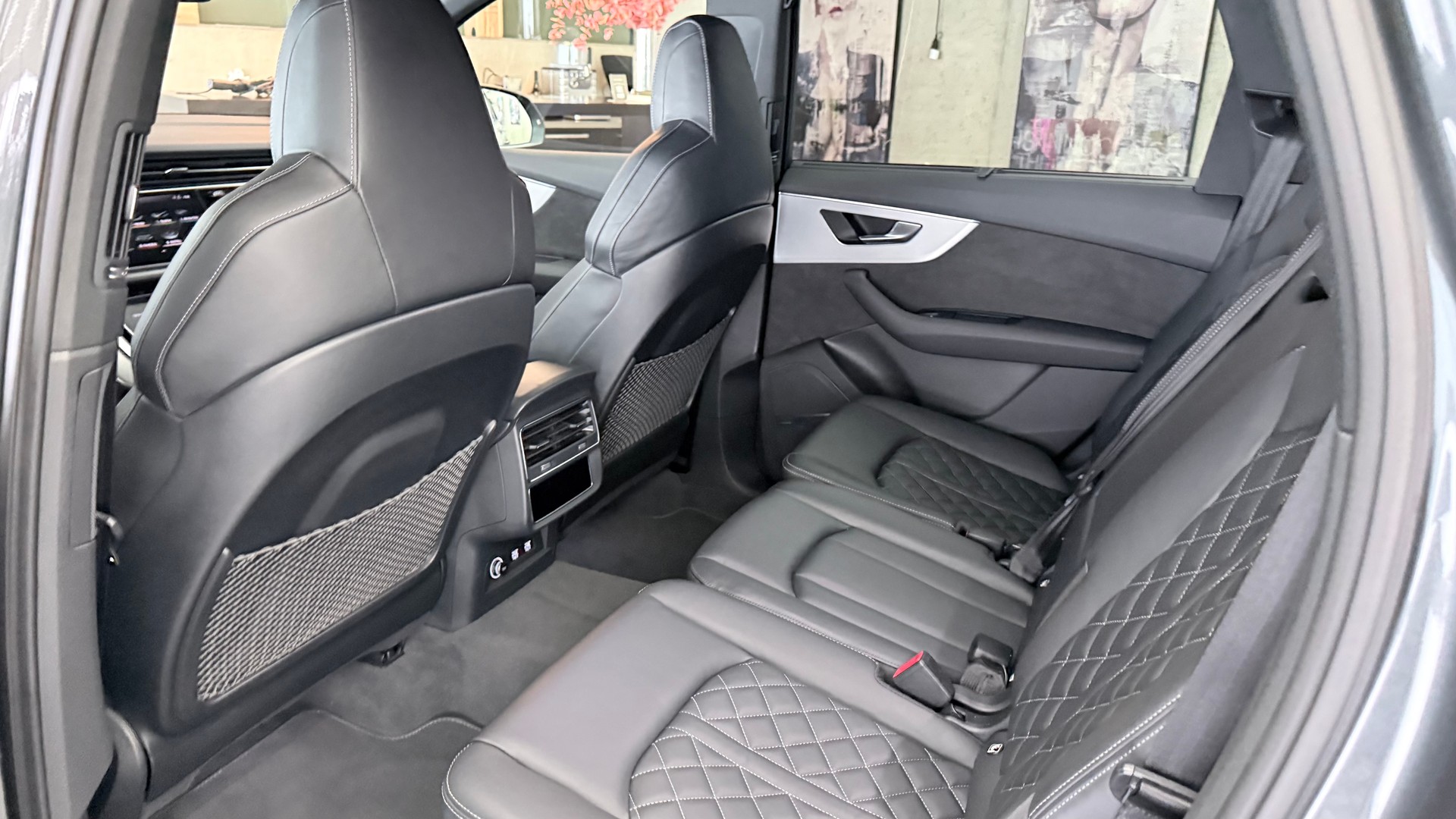 AUDI Q7 3.0 50 TDI S Line quattro T-Tronic-image-19