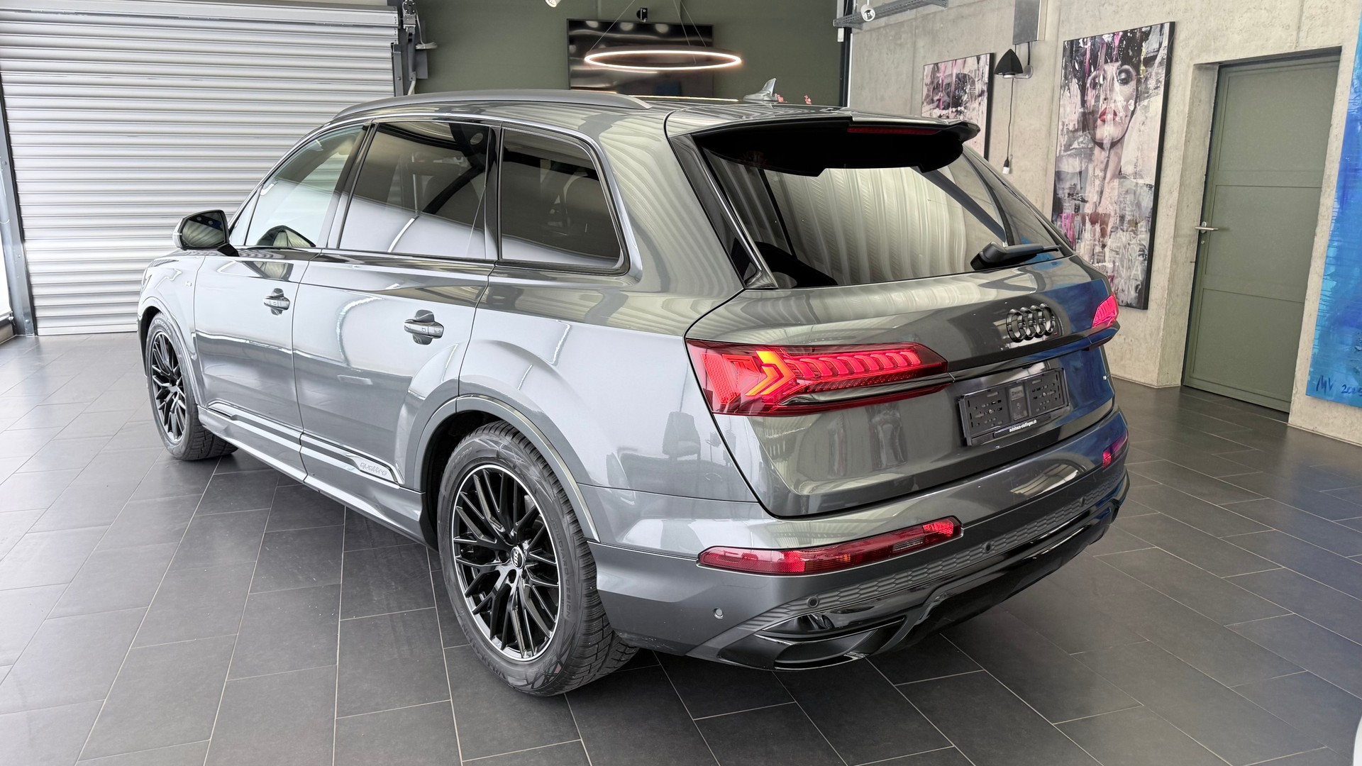 AUDI Q7 3.0 50 TDI S Line quattro T-Tronic-image-8