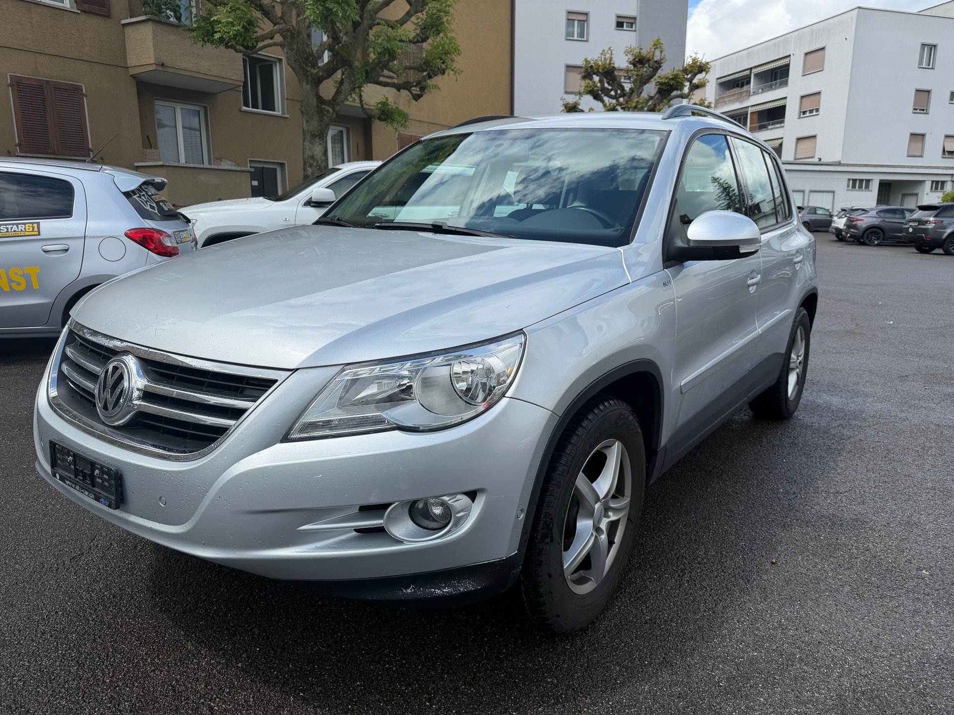 VW Tiguan 2.0 TSI Track&Field Tiptronic-image-0