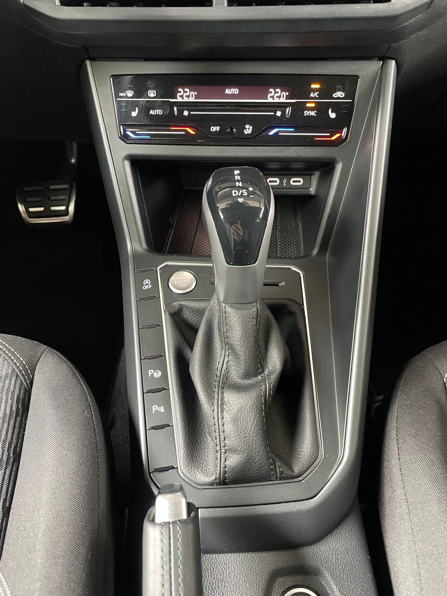VW Taigo 1.5 TSI R-Line DSG-image-9