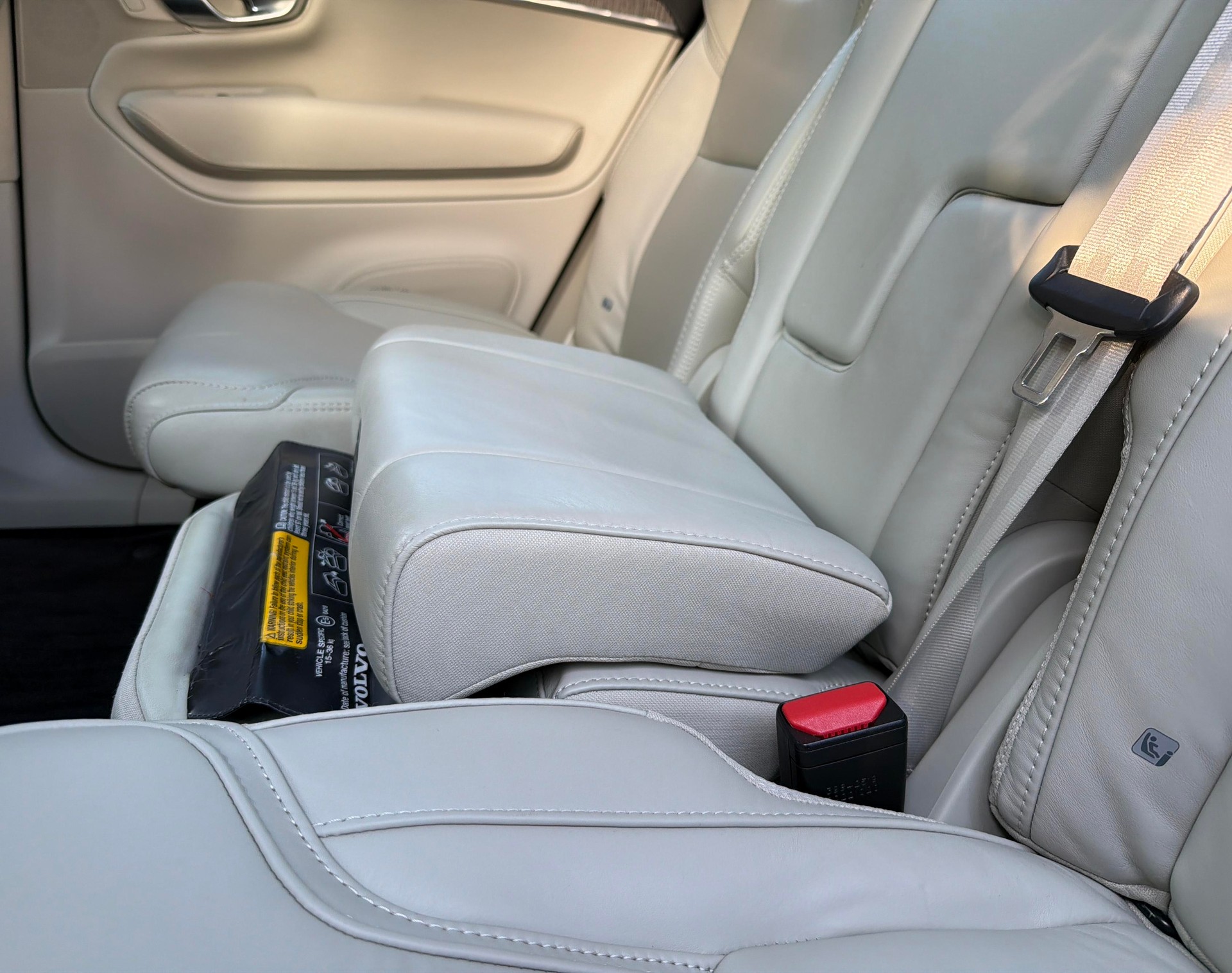 VOLVO XC90 2.0 T8 TE Ultimate Bright-image-22