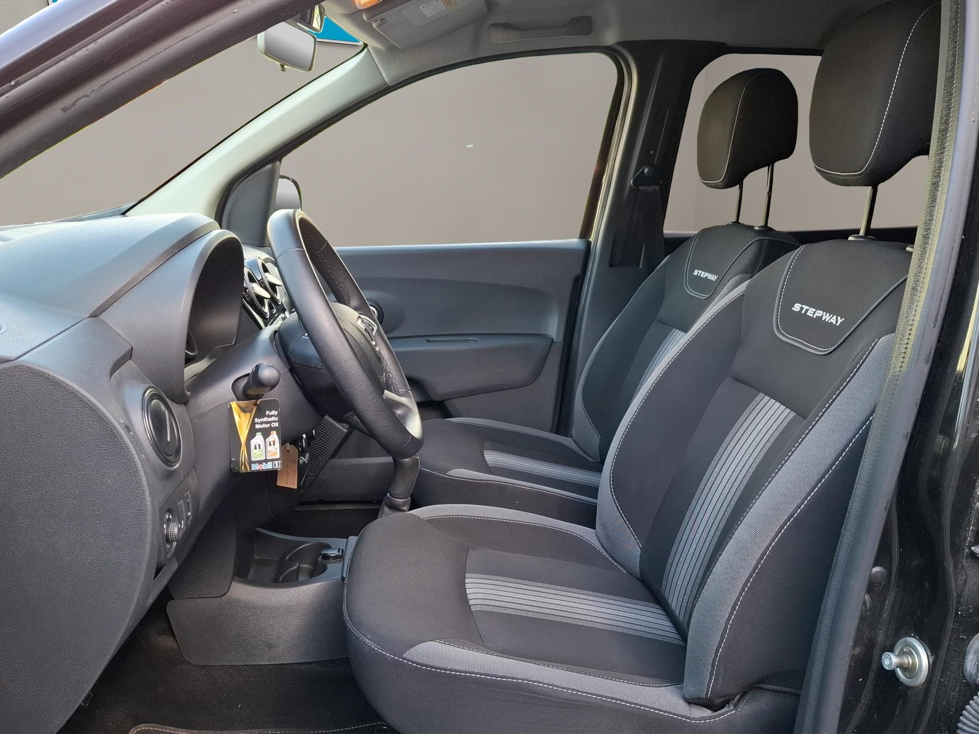 DACIA Lodgy 1.2 TCe Stepw. Unlimit. S/S 7P-image-5