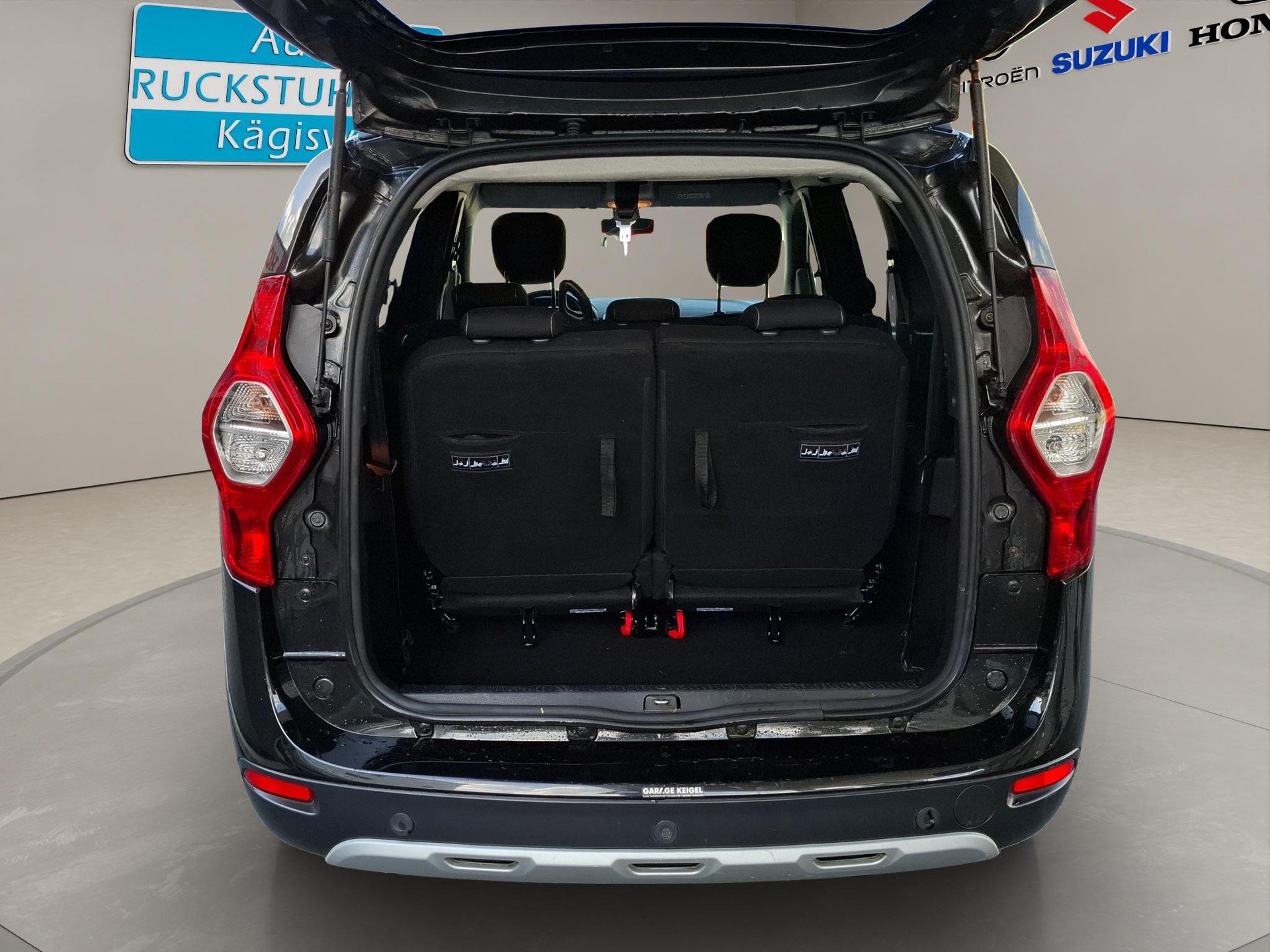 DACIA Lodgy 1.2 TCe Stepw. Unlimit. S/S 7P-image-12