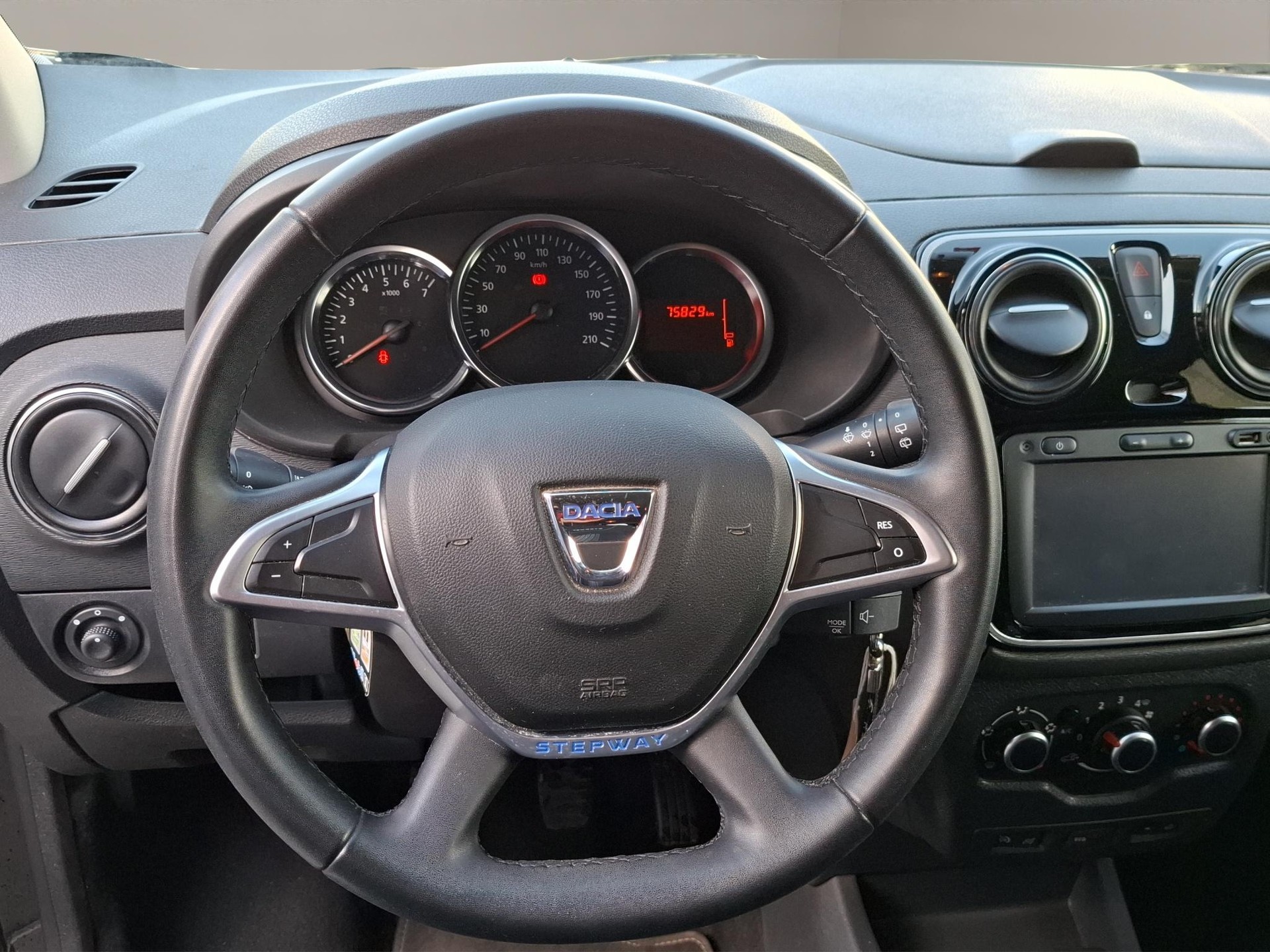DACIA Lodgy 1.2 TCe Stepw. Unlimit. S/S 7P-image-6