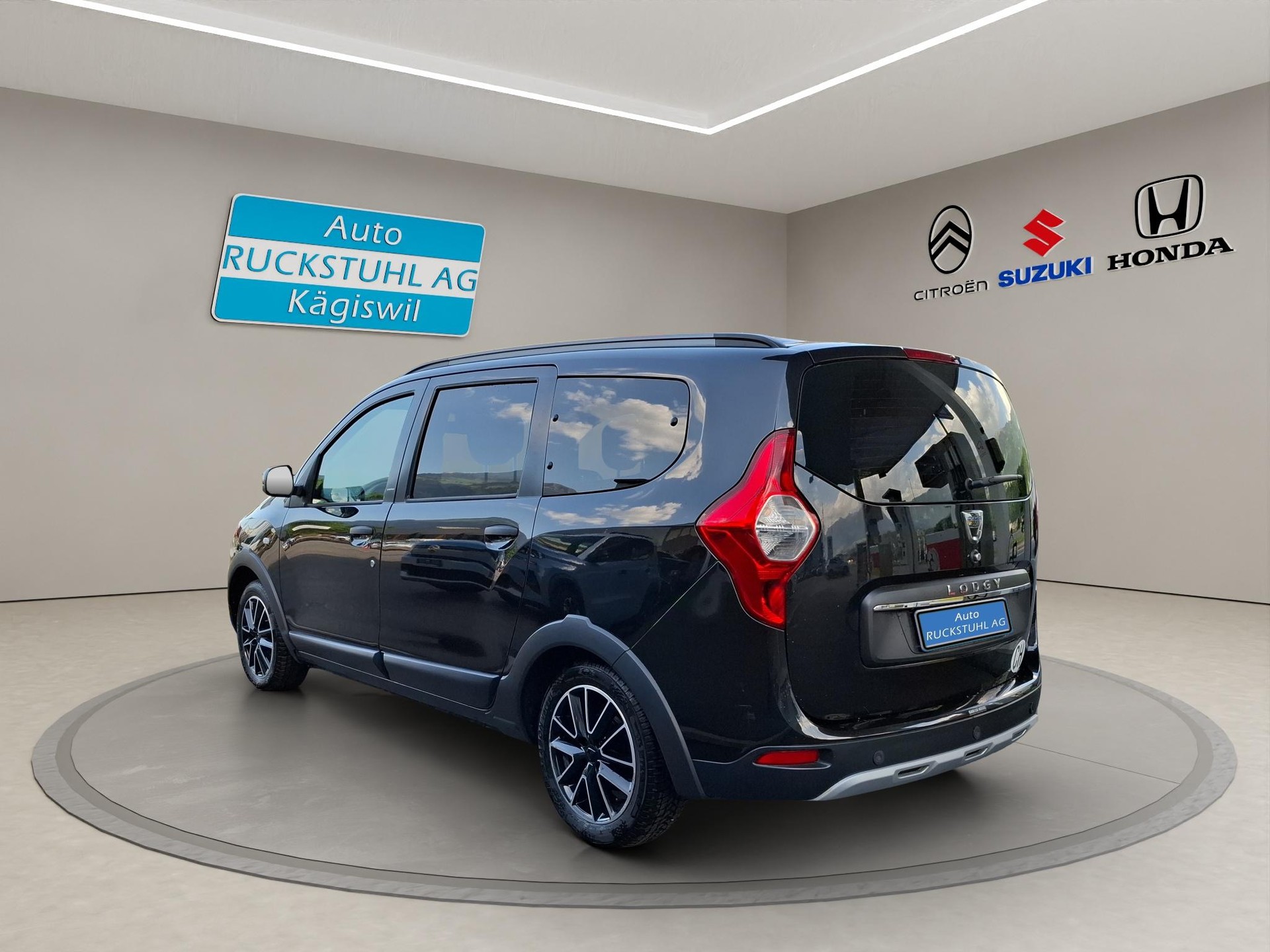 DACIA Lodgy 1.2 TCe Stepw. Unlimit. S/S 7P-image-4