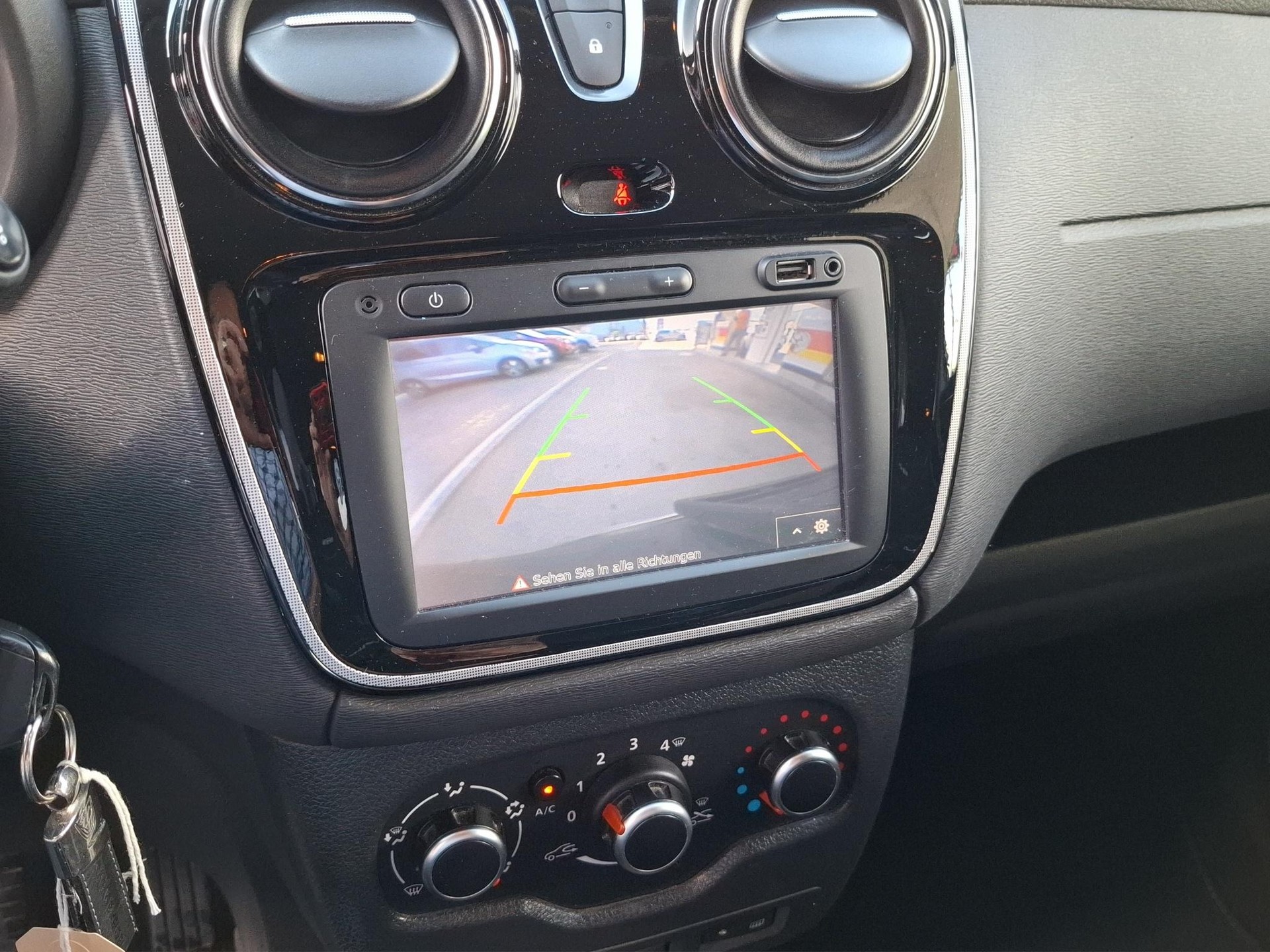 DACIA Lodgy 1.2 TCe Stepw. Unlimit. S/S 7P-image-7