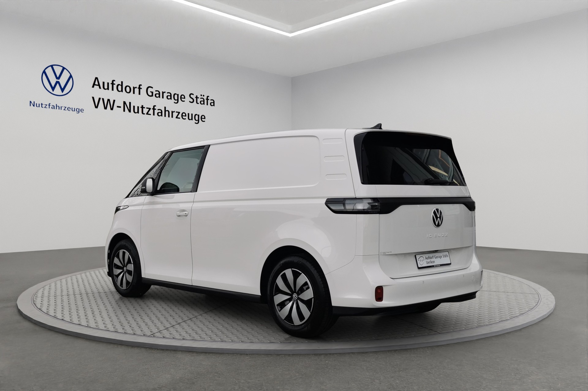 VW ID. Buzz Cargo Pro-image-2