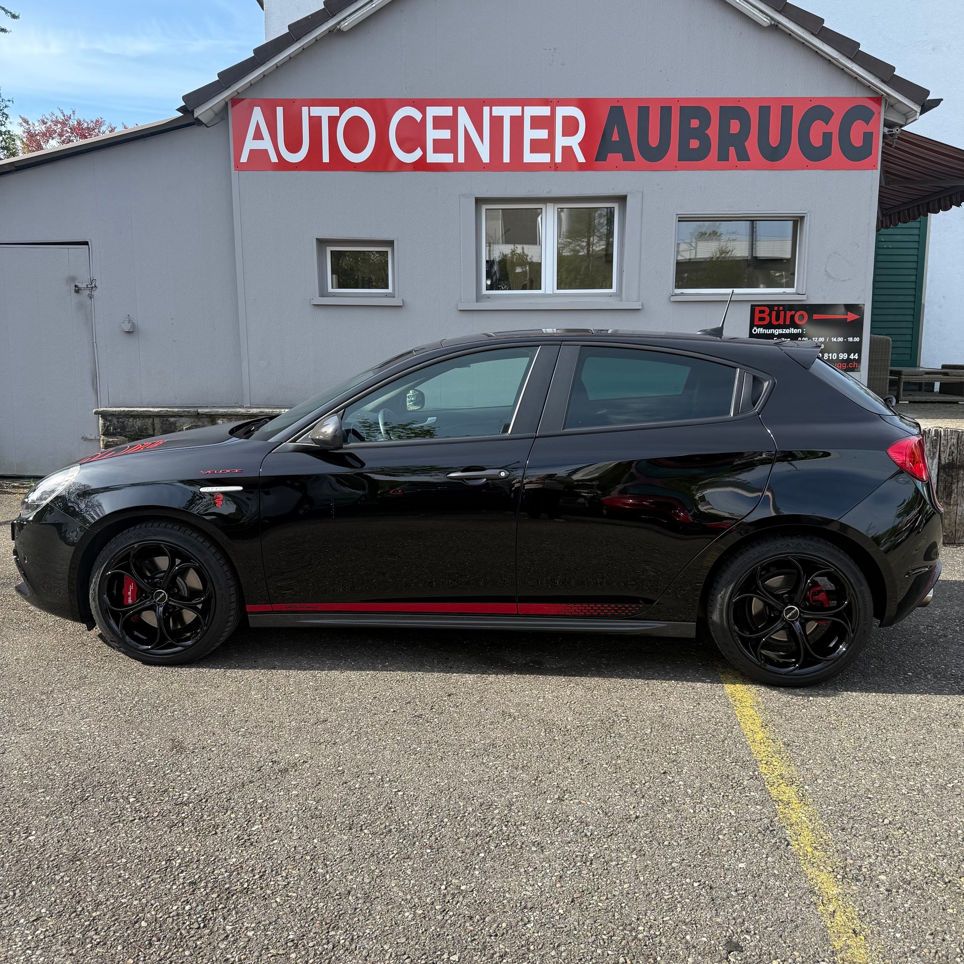 ALFA ROMEO Giulietta 1750 TBi Veloce * LEDER ROT / PANORAMA-DACH / ZAHNRIEMEN ERSETZT*-image-7