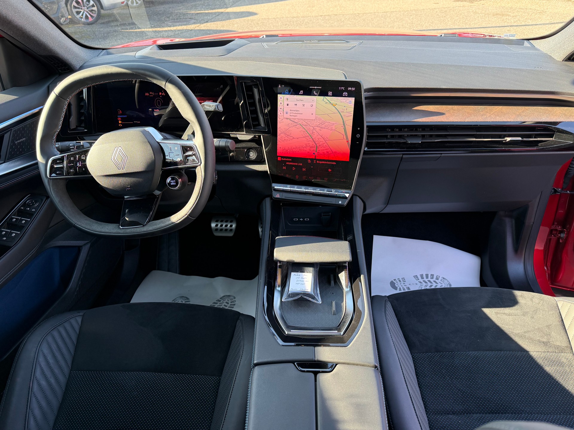 RENAULT Rafale 1.2 E-Tech Hybrid 200 Esprit Alpine-image-8