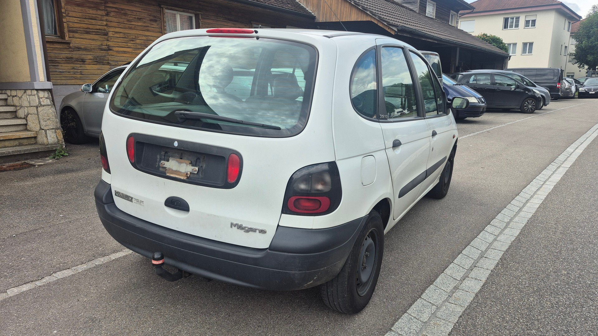 RENAULT Mégane Scénic 2.0 Family-image-5