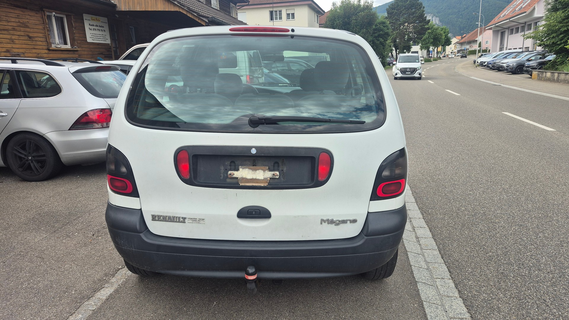RENAULT Mégane Scénic 2.0 Family-image-4