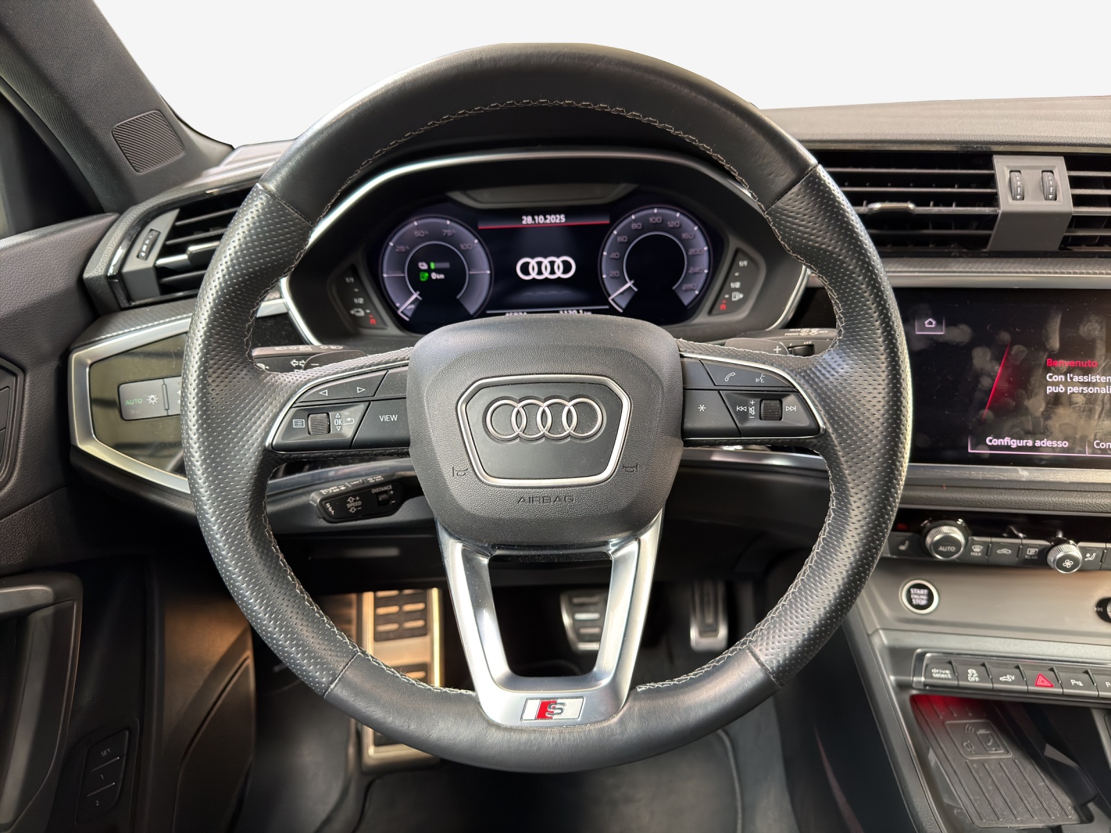 AUDI Q3 Sportback 45 TFSI e S line Attraction S-tronic-image-10