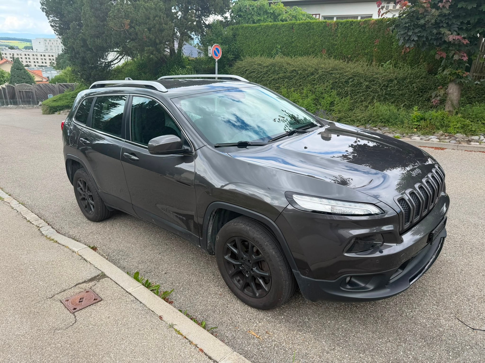 JEEP Cherokee 2.2TD Longitude AWD 9ATX-image-2