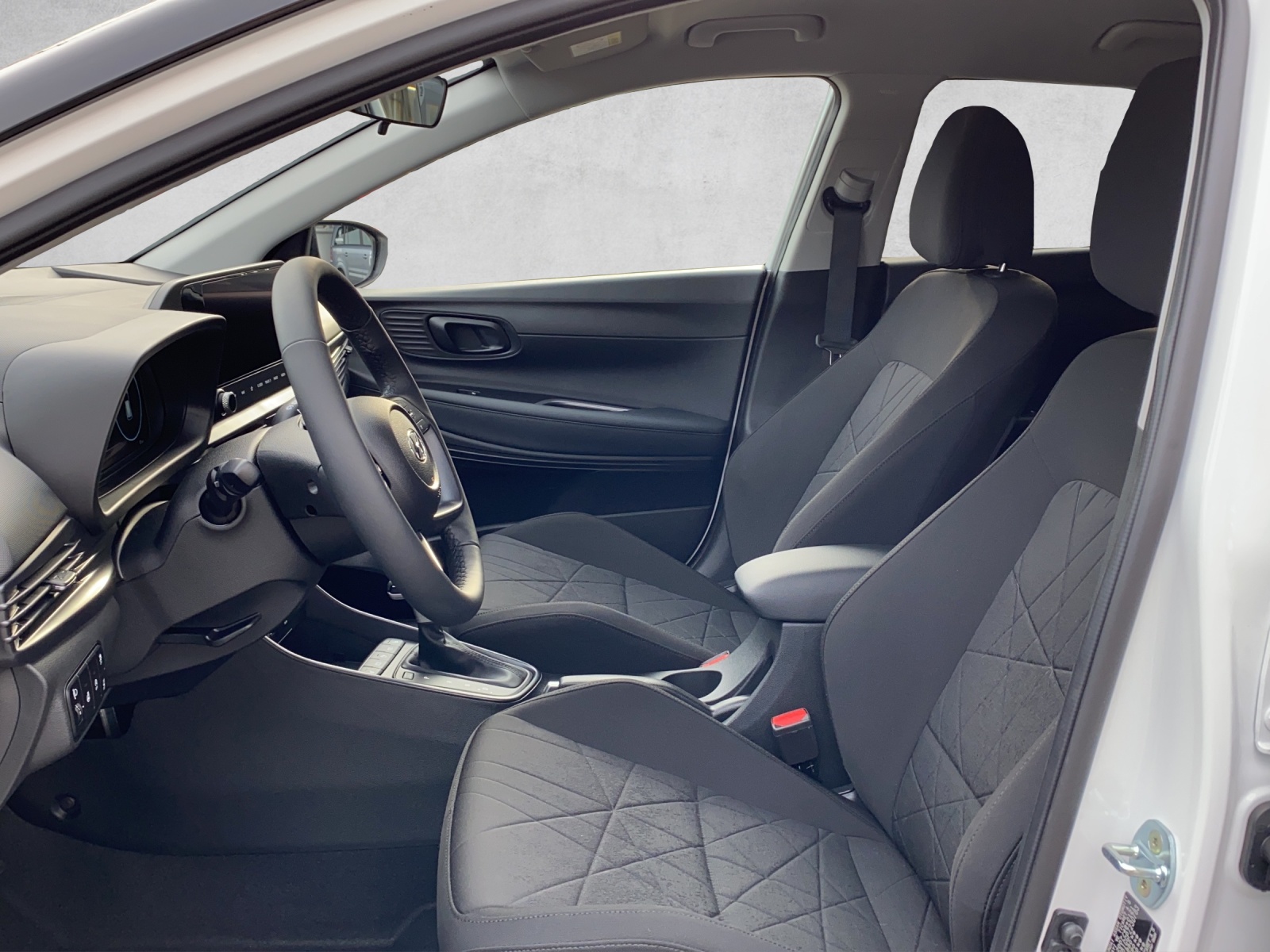 HYUNDAI Bayon 1.0 T-GDi 120 Amplia-image-8