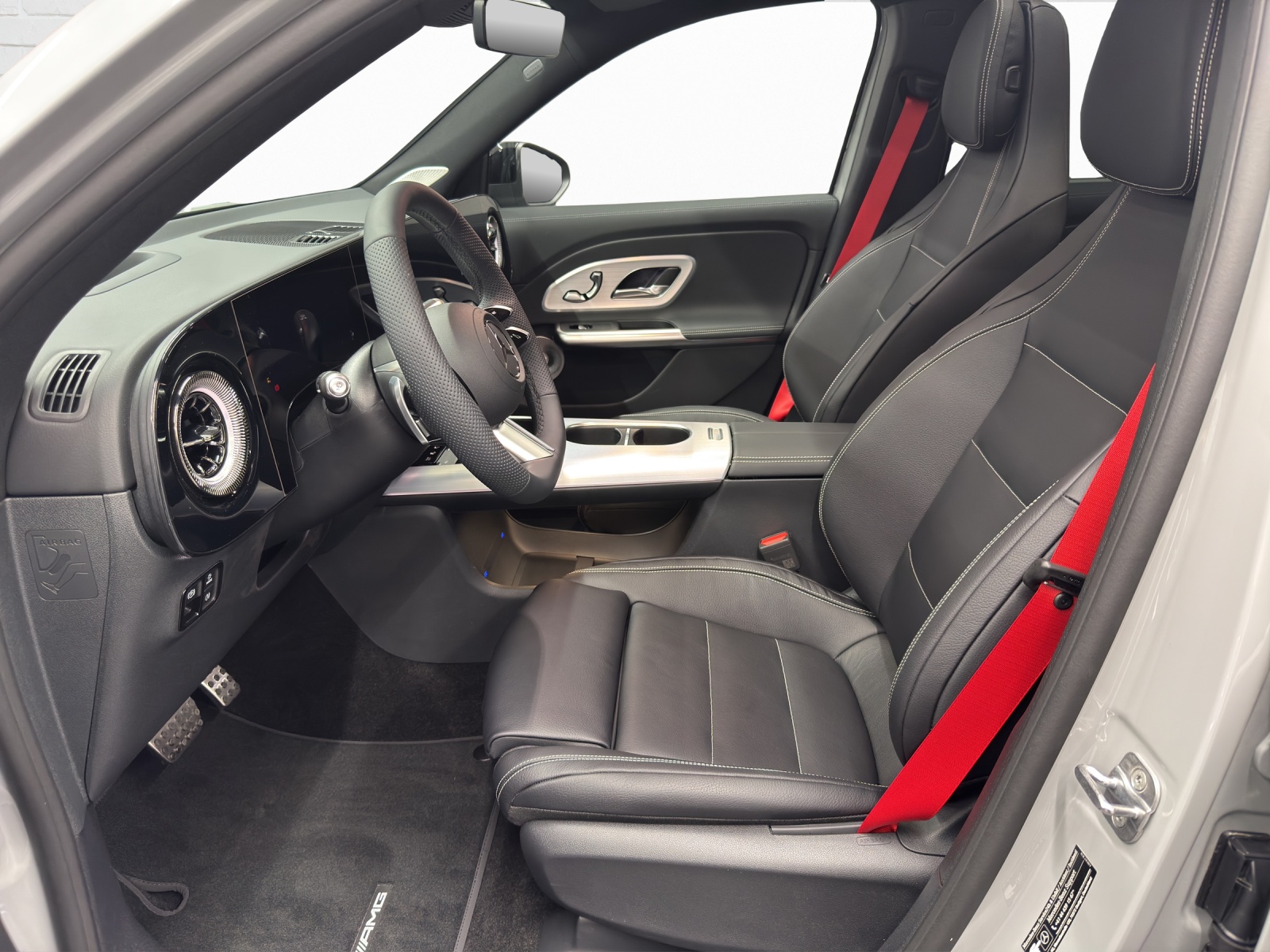 MERCEDES-BENZ GLB 220 4Matic-image-6