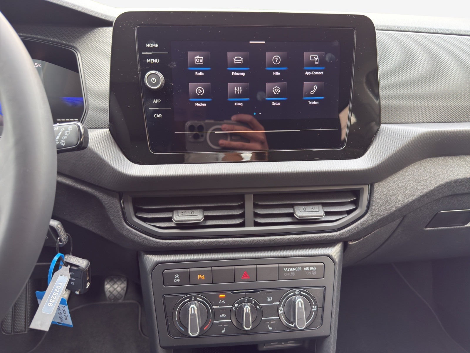 VW T-Cross 1.0 TSI-image-10
