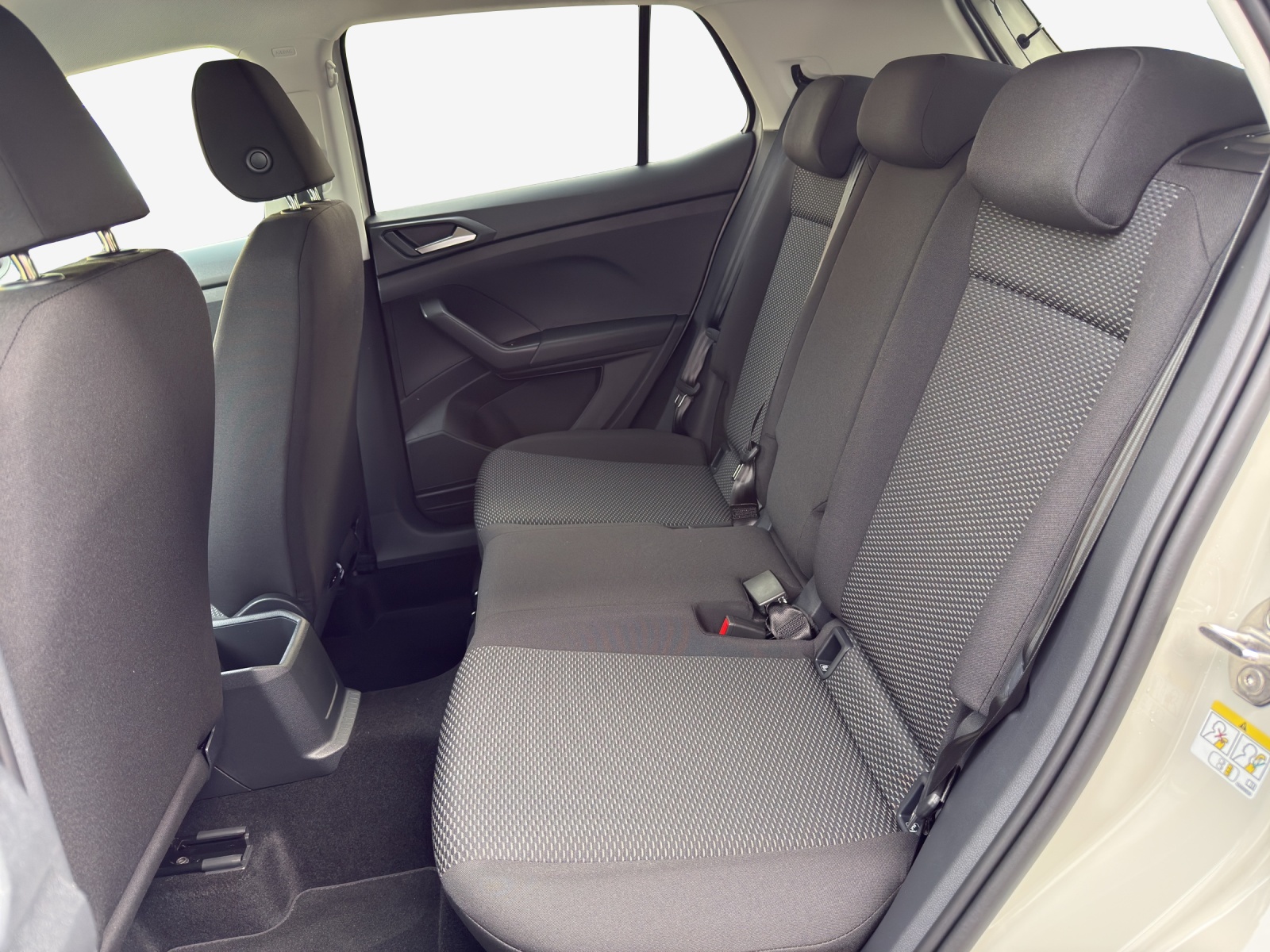 VW T-Cross 1.0 TSI-image-11