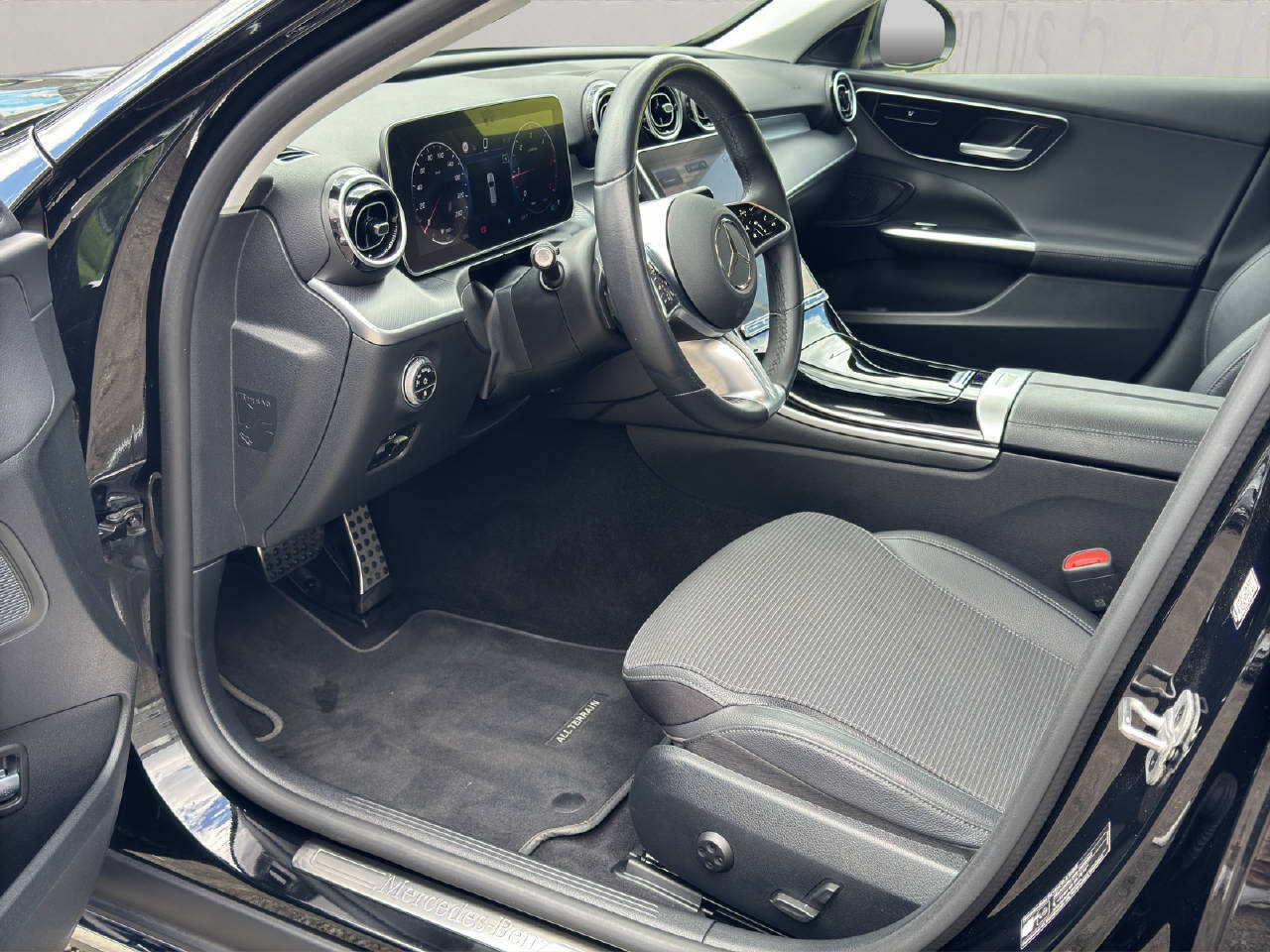 MERCEDES-BENZ C 220 d All-Terrain Avantgarde 4matic Kombi-image-3