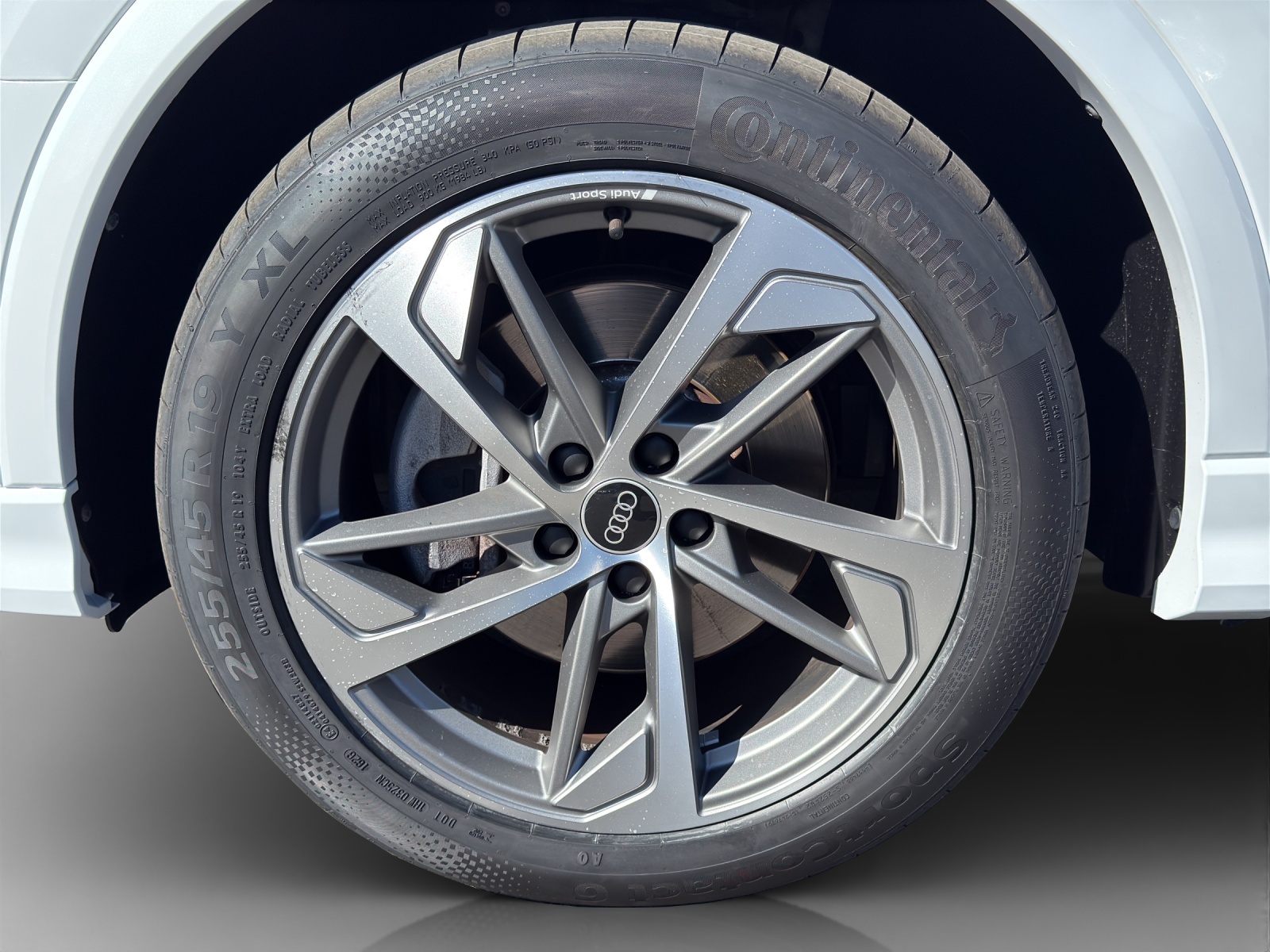 AUDI Q3 45 TFSI e S line Attraction S-tronic-image-14