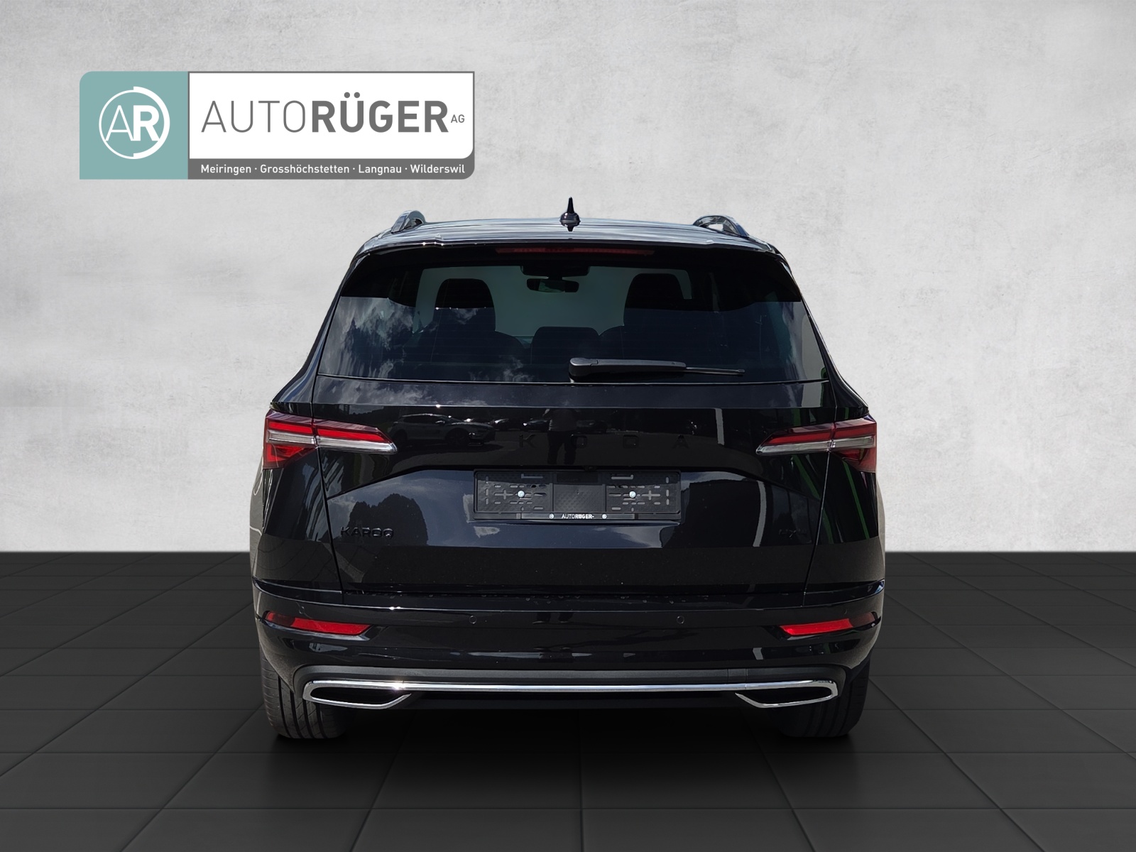 SKODA Karoq 2.0 TSI SportLine 4x4 DSG-image-4