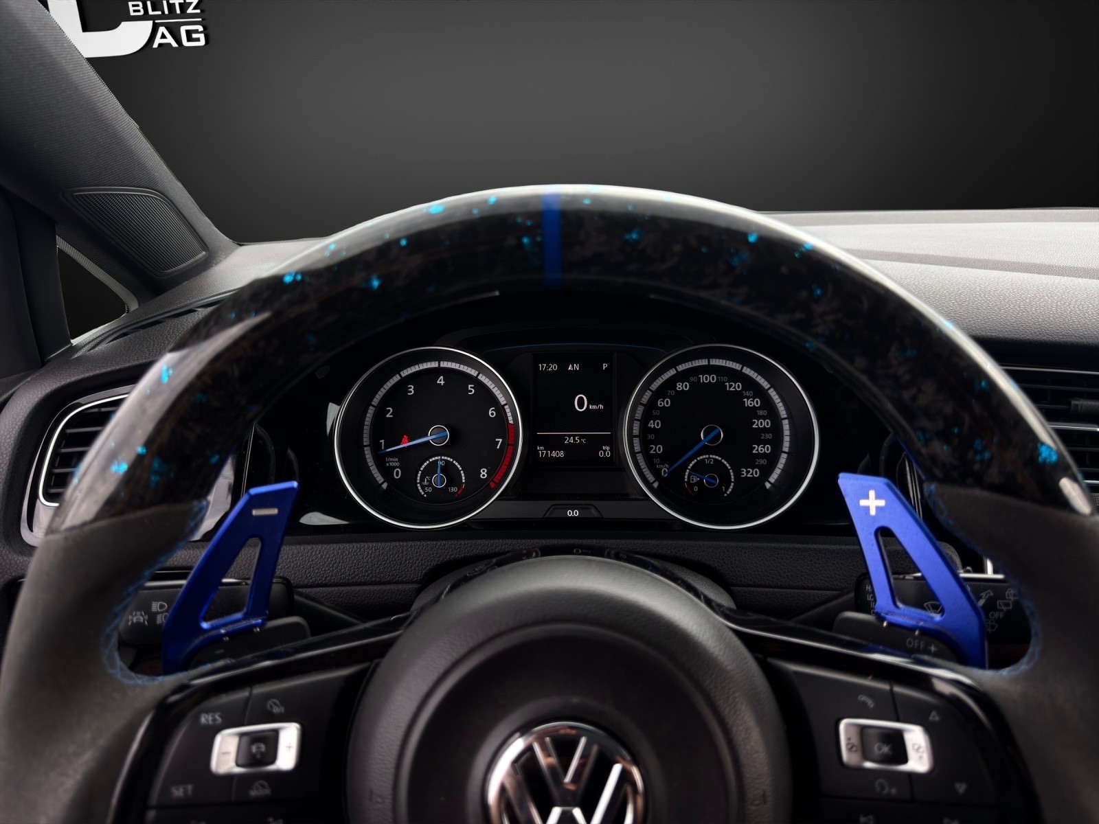 VW Golf VII 2.0 TSI R 4Motion DSG mit 301 PS-image-11