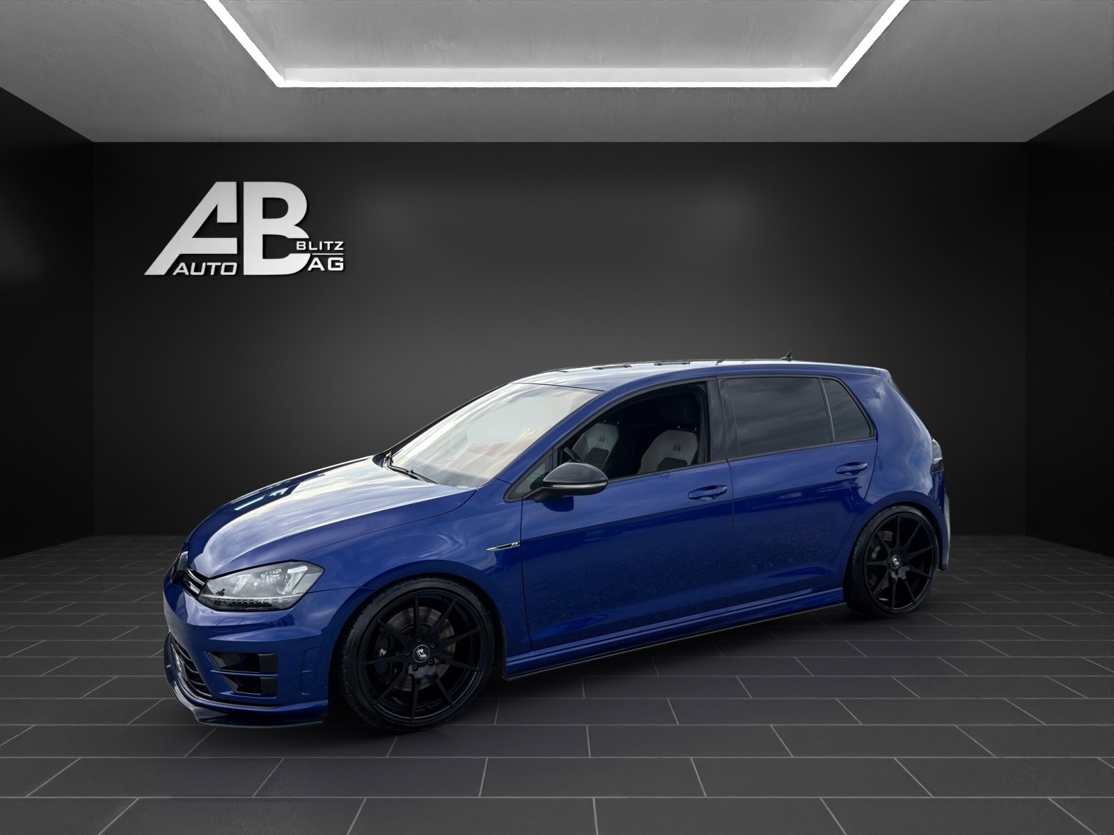 VW Golf VII 2.0 TSI R 4Motion DSG mit 301 PS-image-1