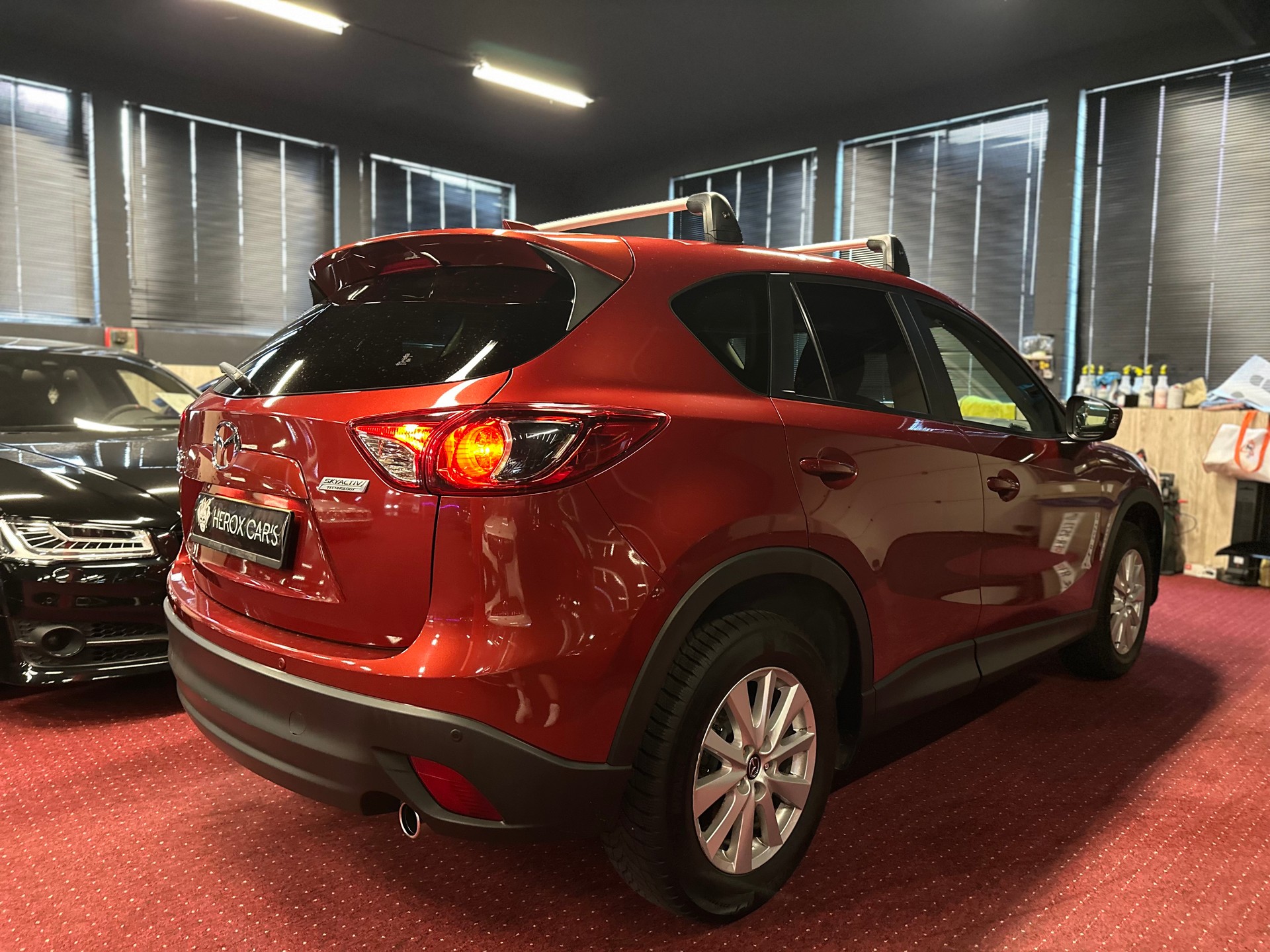 MAZDA CX-5 2.2 D Ambition AWD / ** AHK 2‘100 KG / Frisch ab MFK + Service **-image-4