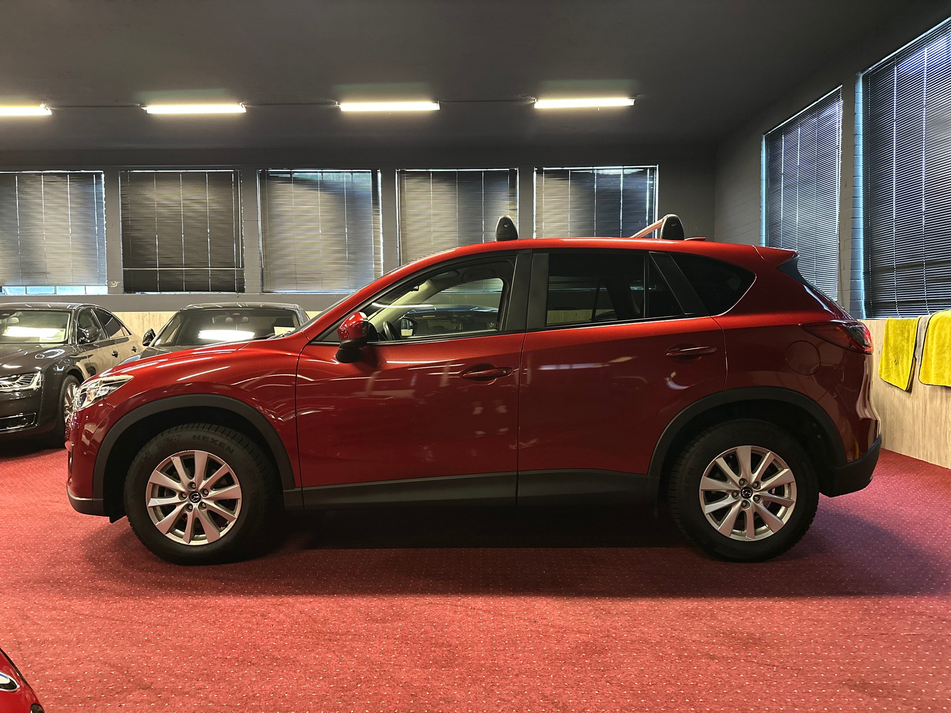 MAZDA CX-5 2.2 D Ambition AWD / ** AHK 2‘100 KG / Frisch ab MFK + Service **-image-9
