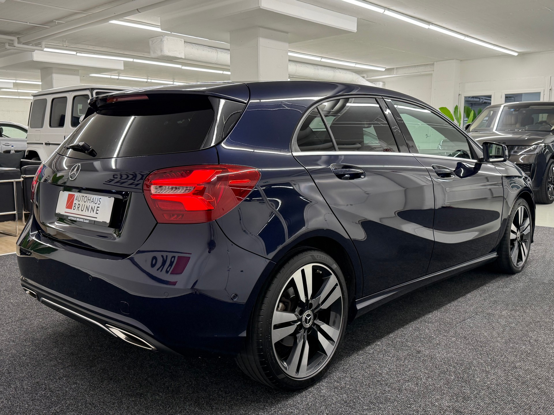 MERCEDES-BENZ A 200 CDI AMG Line-image-3