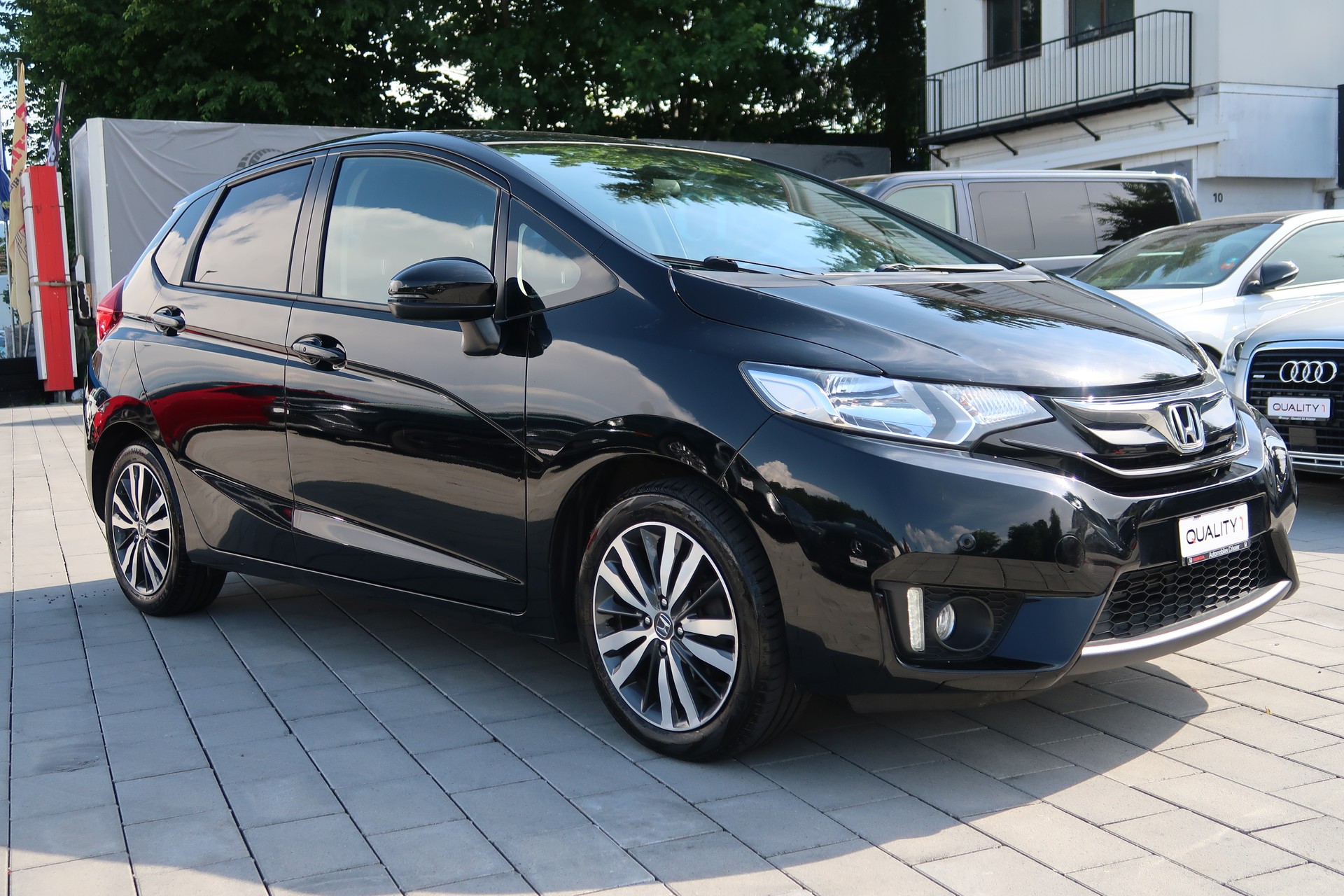 HONDA Jazz 1.3i-VTEC Elegance-image-2