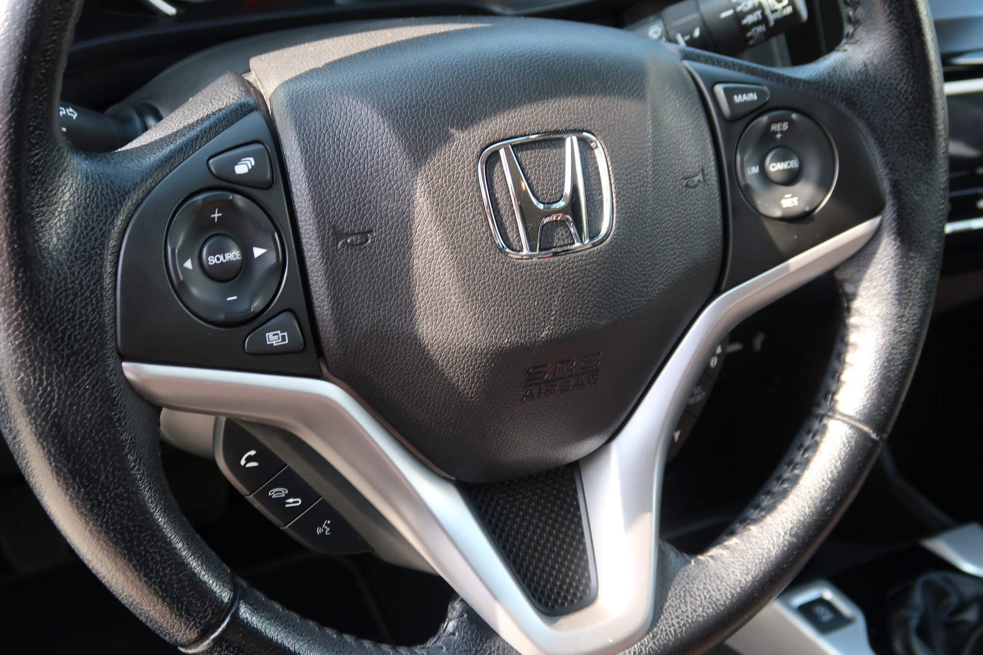 HONDA Jazz 1.3i-VTEC Elegance-image-9