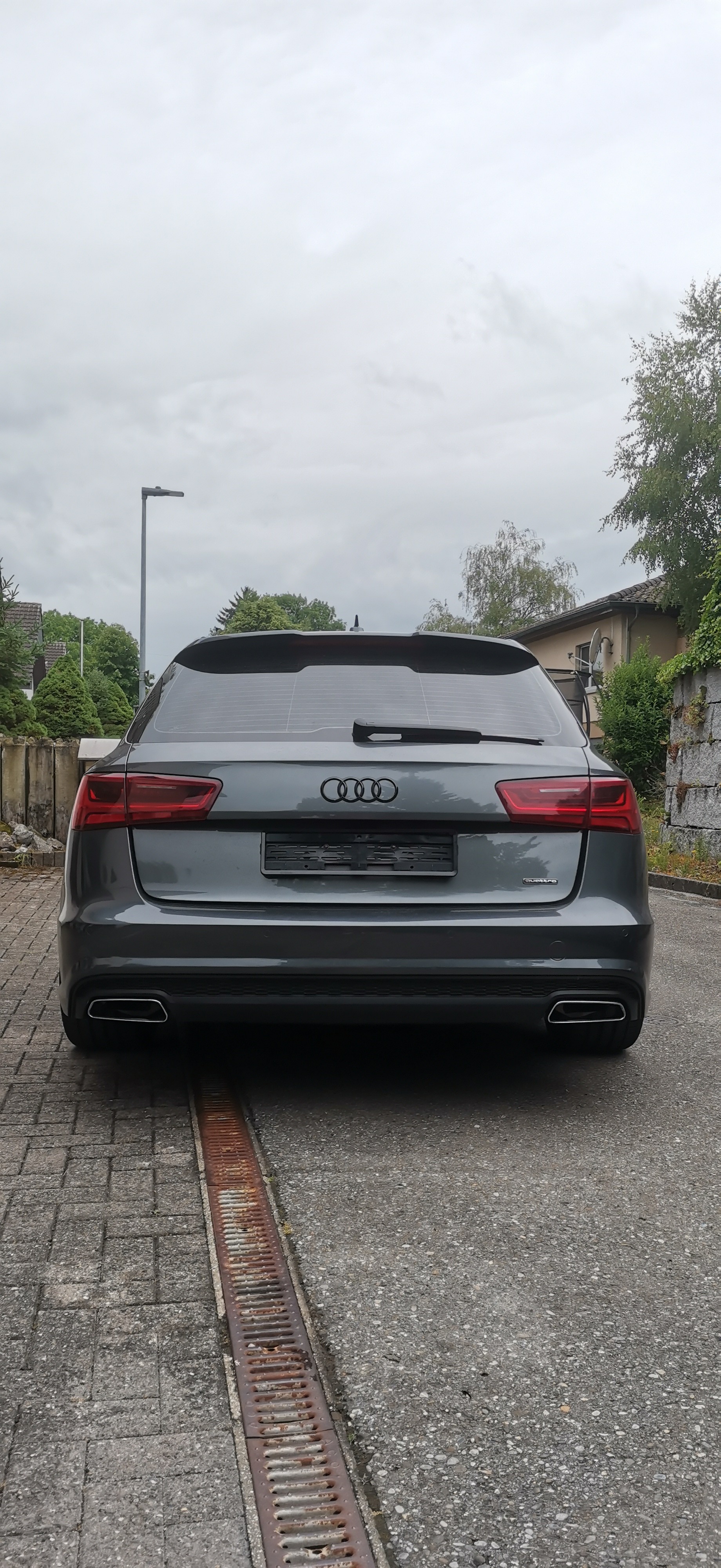 AUDI 3.0 V6 TDI 272 quattro S-Tr.-image-3