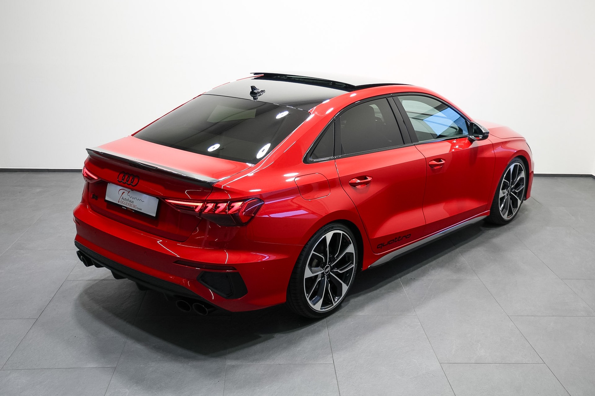 AUDI S3 Limousine 2.0 TFSI quattro S-tronic *Tangorot*Tieferlegung*-image-8