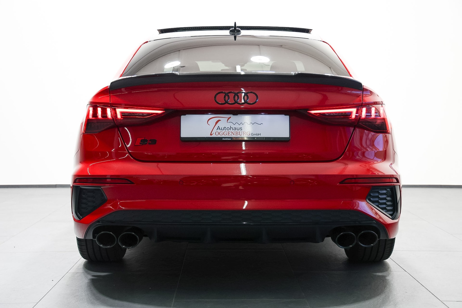 AUDI S3 Limousine 2.0 TFSI quattro S-tronic *Tangorot*Tieferlegung*-image-10