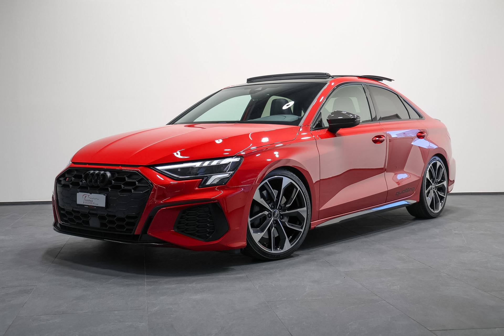 AUDI S3 Limousine 2.0 TFSI quattro S-tronic *Tangorot*Tieferlegung*-image-0