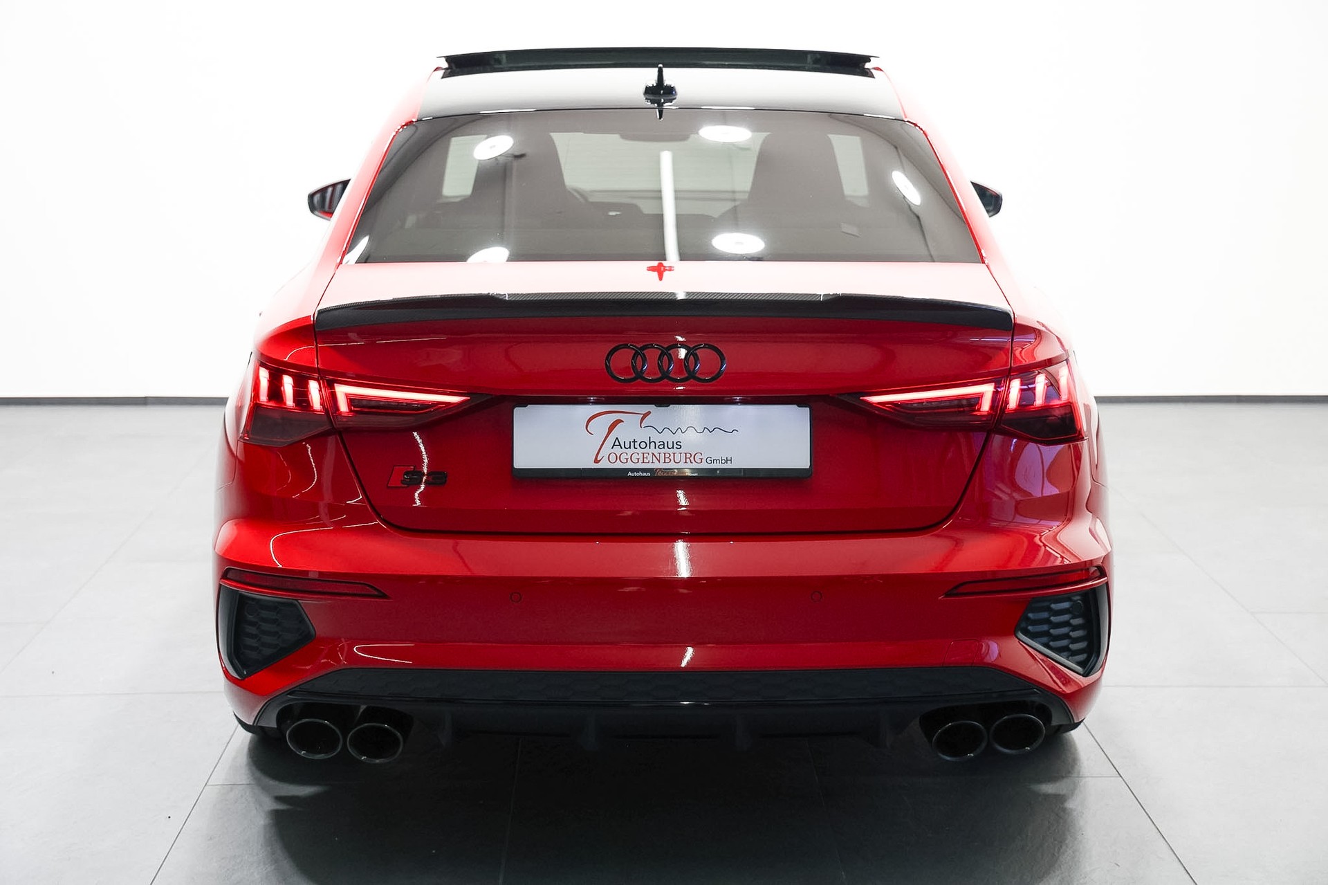 AUDI S3 Limousine 2.0 TFSI quattro S-tronic *Tangorot*Tieferlegung*-image-9