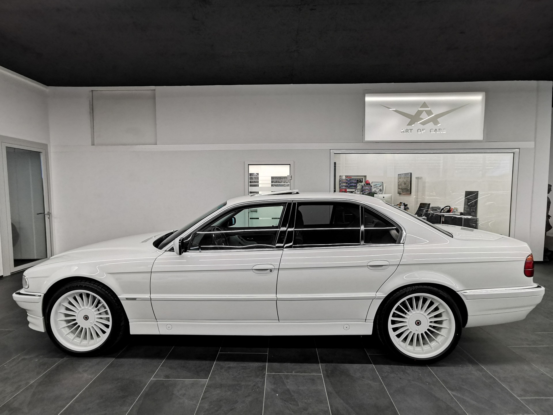 BMW 728i Alpina B12 look Veteran-image-3