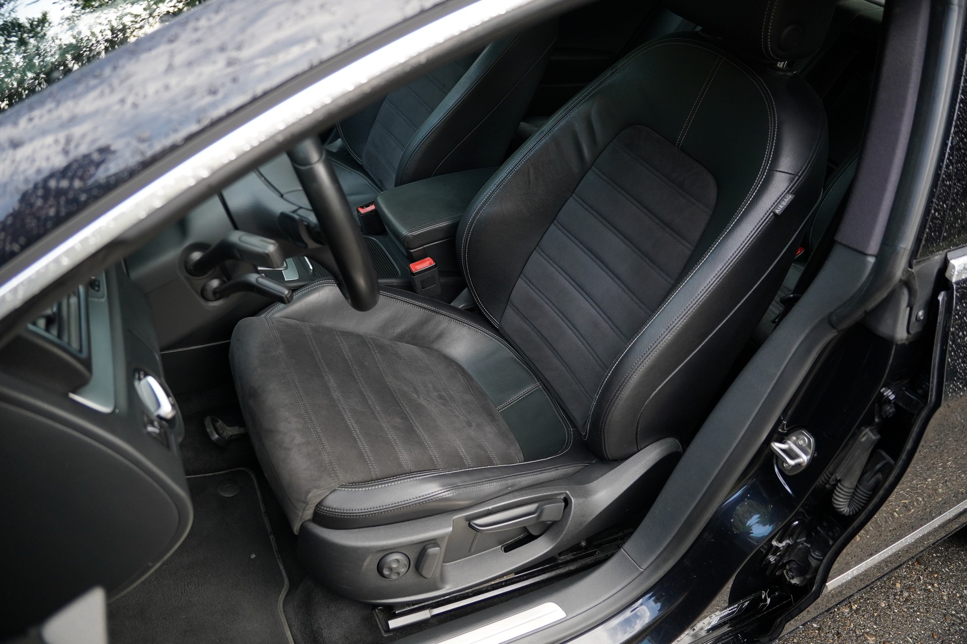 VW Passat CC 1.8 TSI DSG-image-16