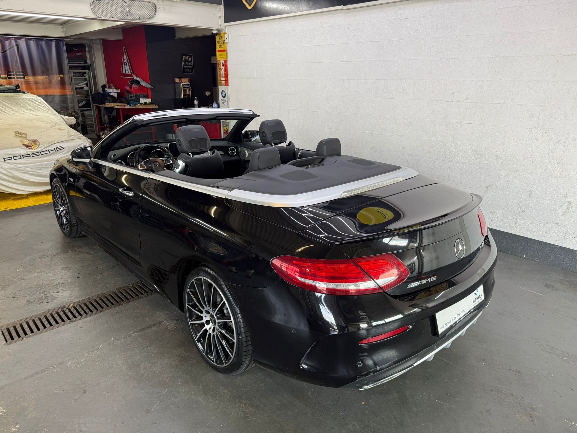 MERCEDES-BENZ C 43 Cabriolet AMG 4Matic 9G-Tronic-image-2