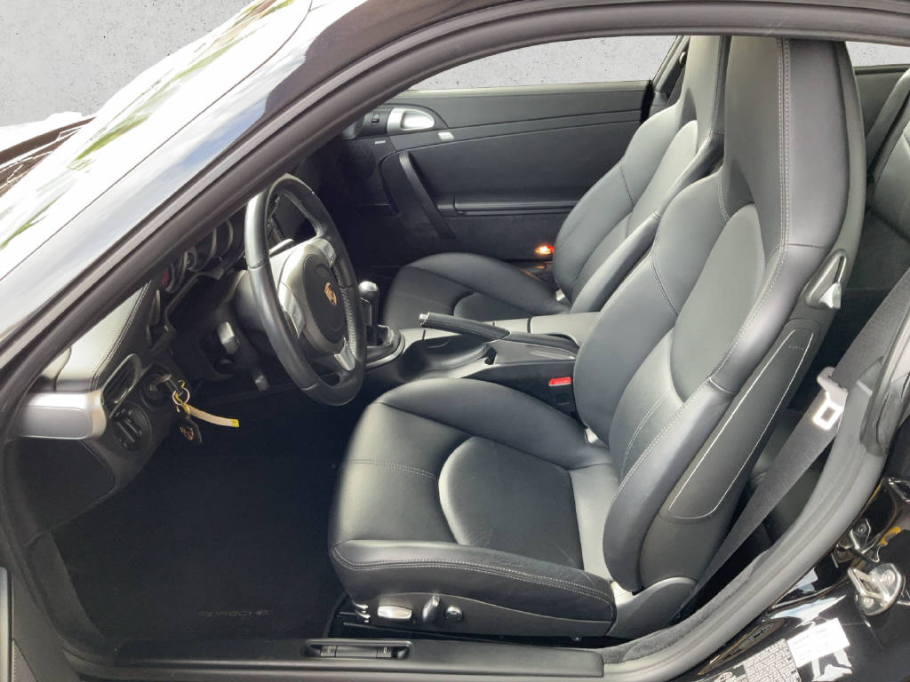PORSCHE 911 Coupé 3.8 Carrera S-image-8