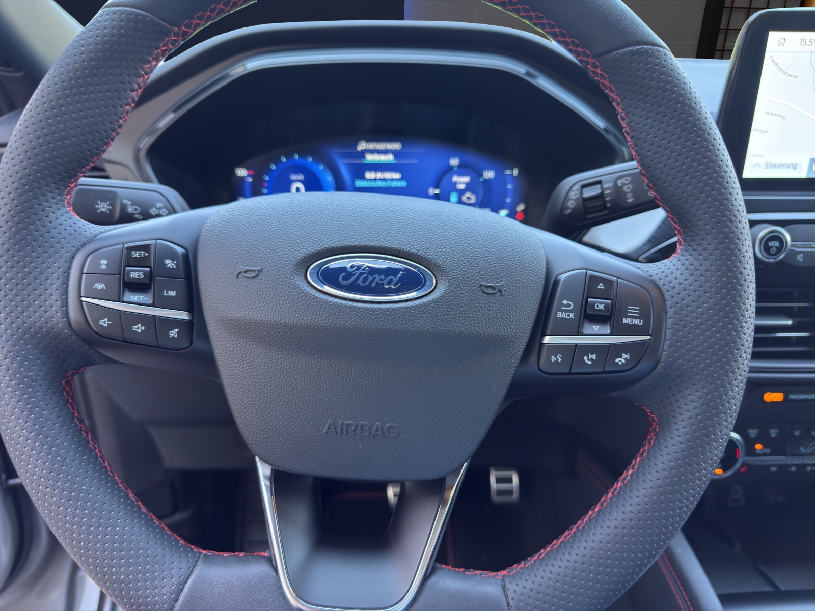 FORD Kuga 2.5i PHEV PLUG-IN-HYBRID 225 PS "Graphite Tech Edition" AUTOMAT-image-9