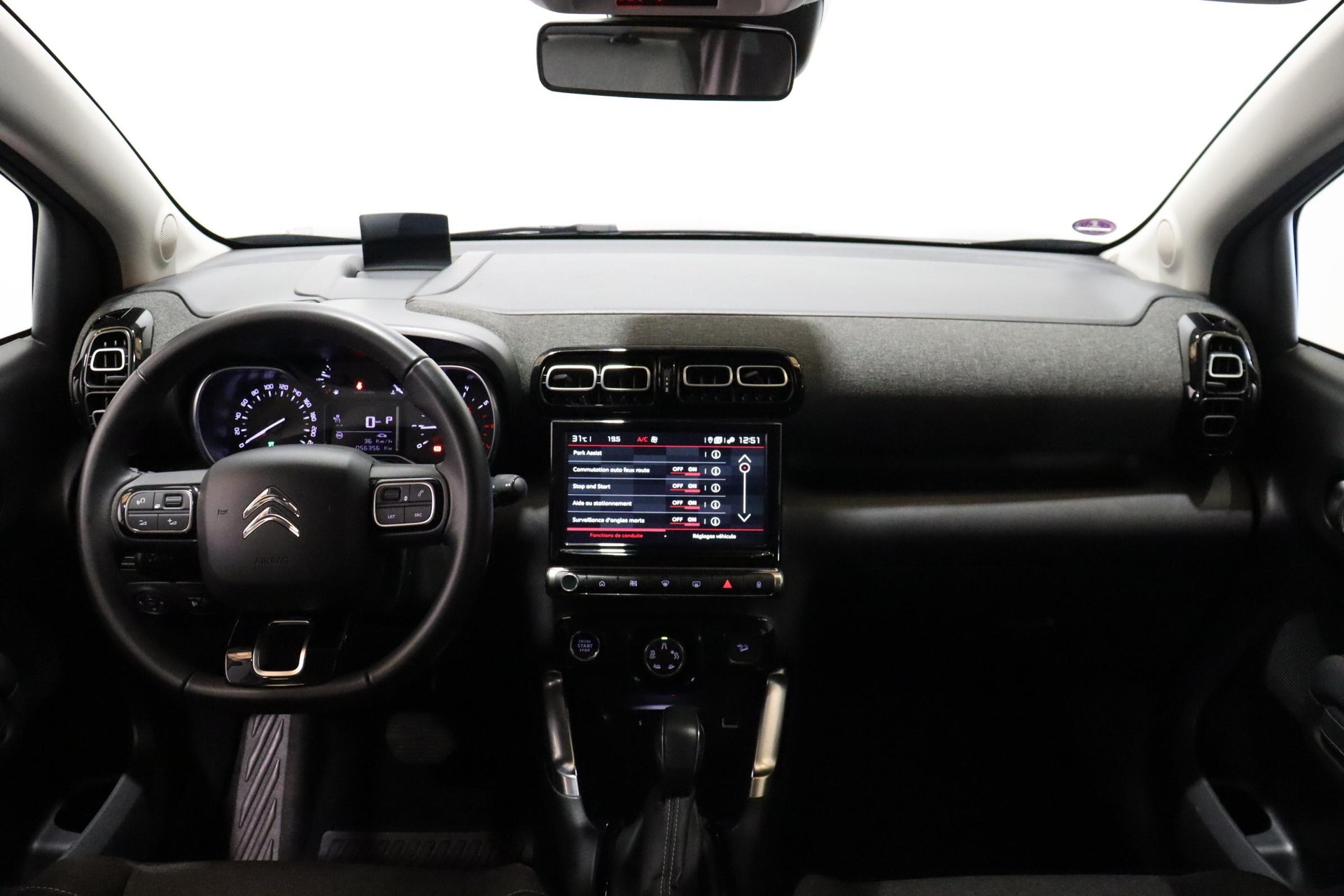CITROEN C3 Aircross 1.2 PureTech 130 Shine-image-5