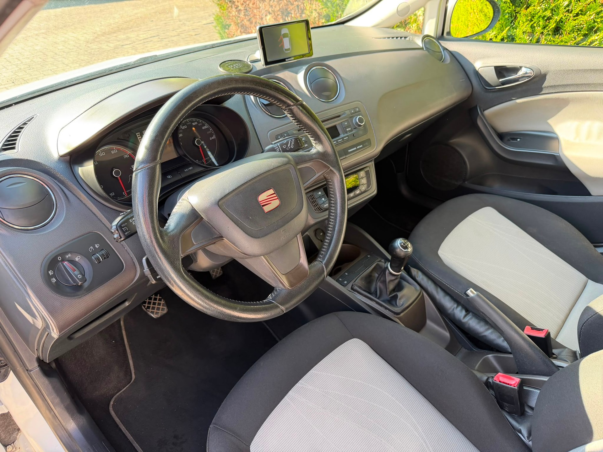 SEAT Ibiza 1.2 TSI Style Mfk ok Service ok-image-5